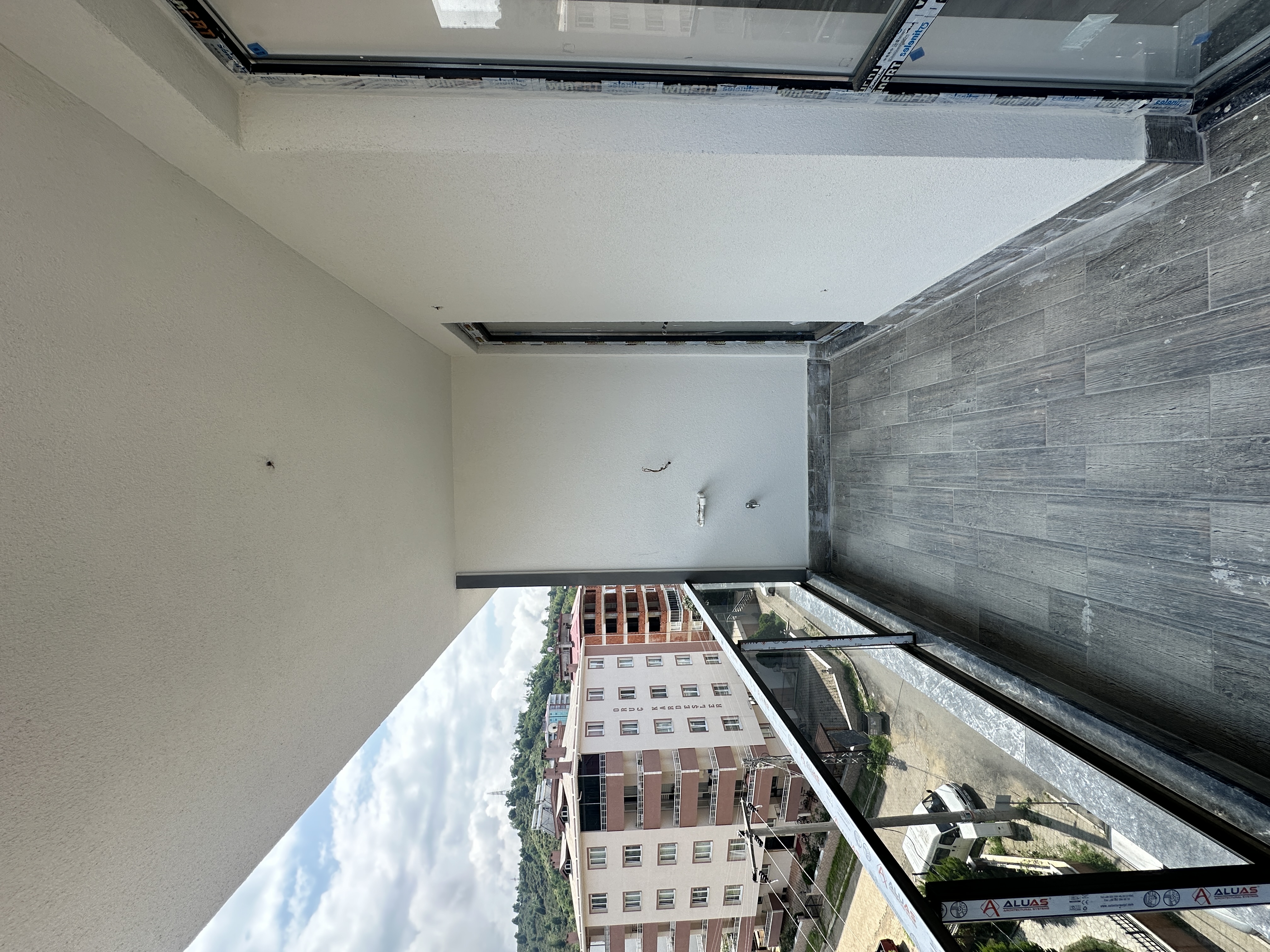 MABELGAYRİMENKUL-İSMETPAŞAMH MERKEZE YAKIN DENİZ MANZARALI DAİRE