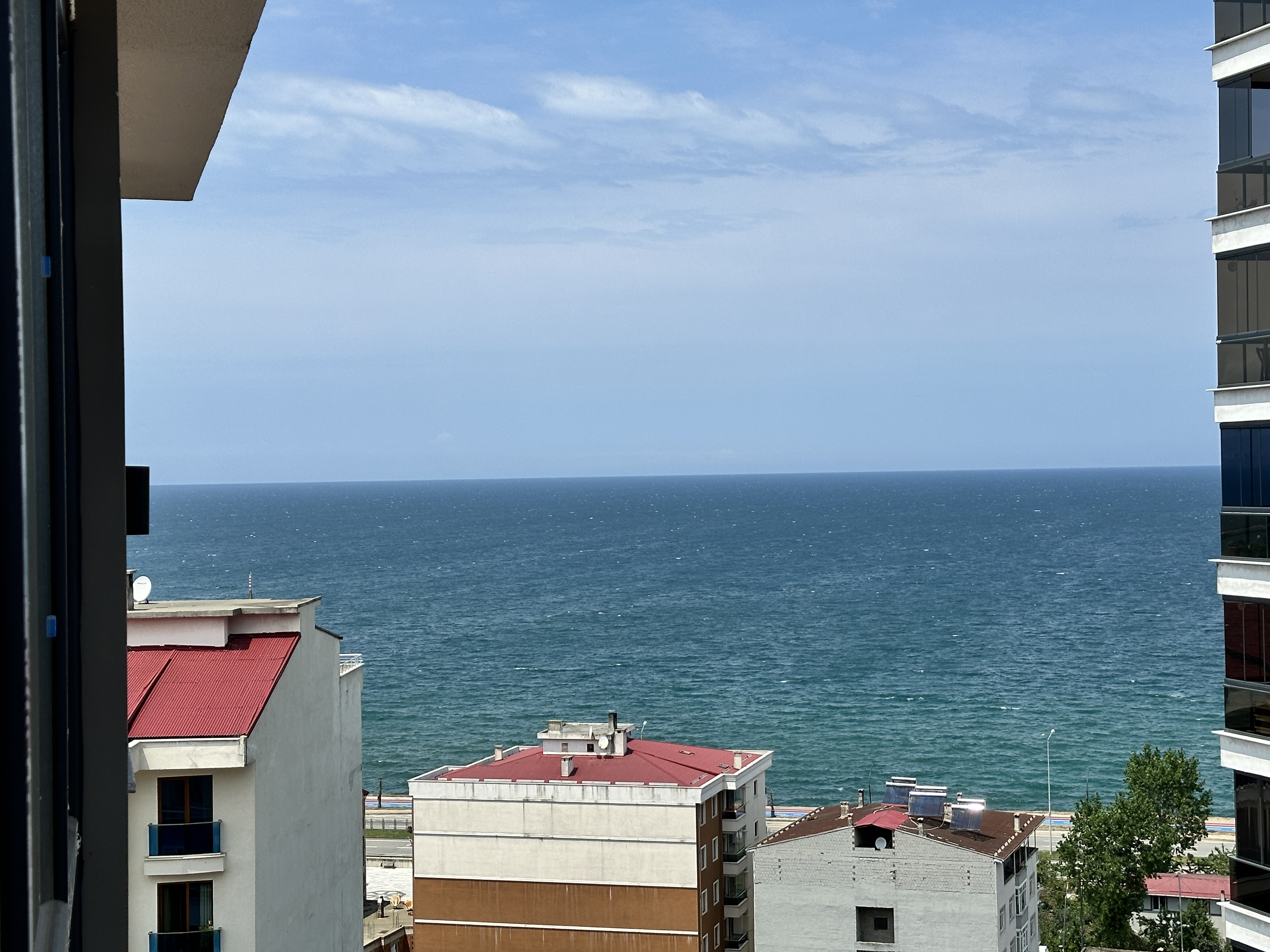 MABELGAYRİMENKUL-İSMETPAŞAMH MERKEZE YAKIN DENİZ MANZARALI DAİRE