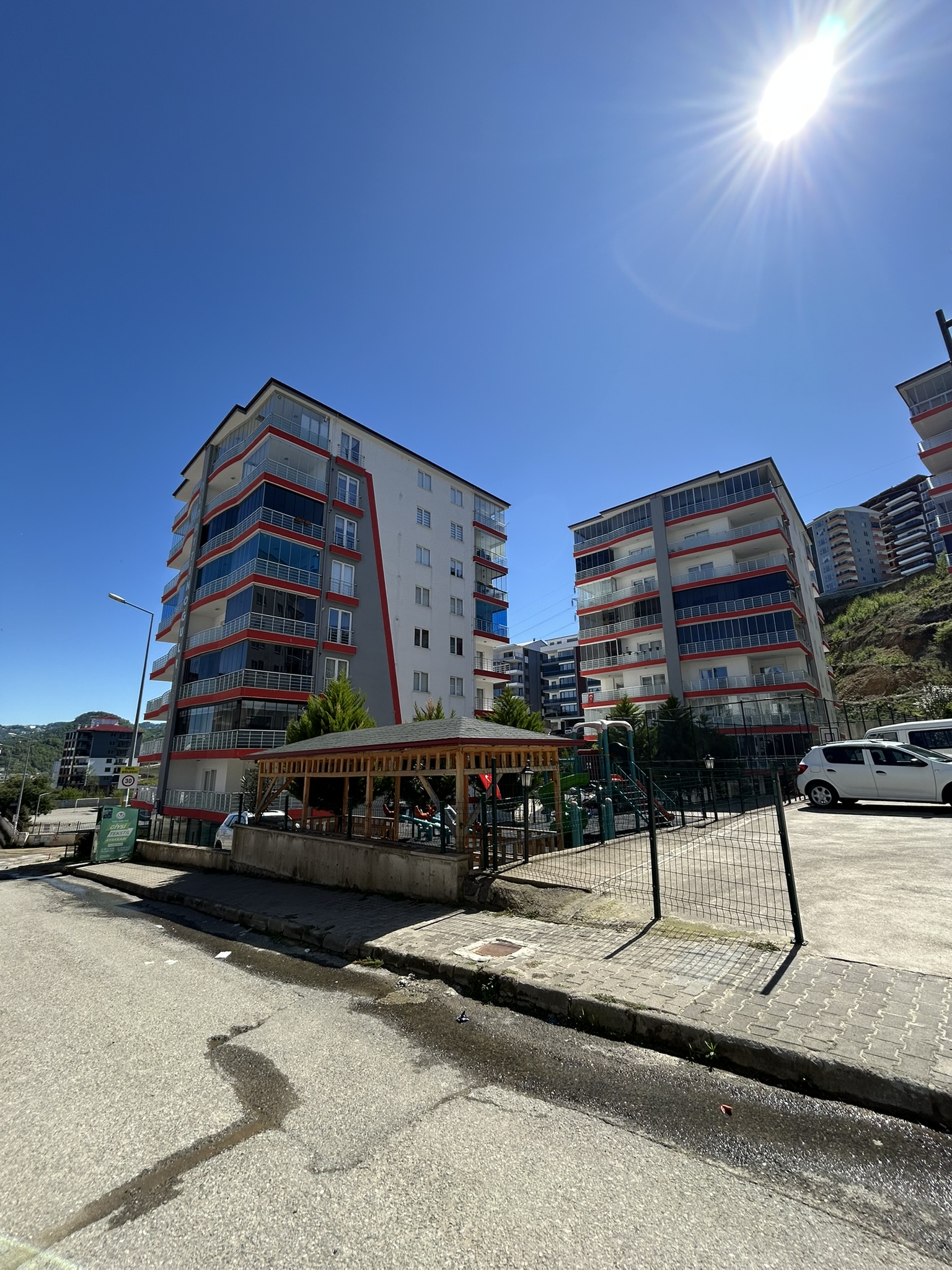 MABEL GAYRİMENKUL ERİKLİMAN MAVİ KENT SİTESİNDE SATILIK DAİRE