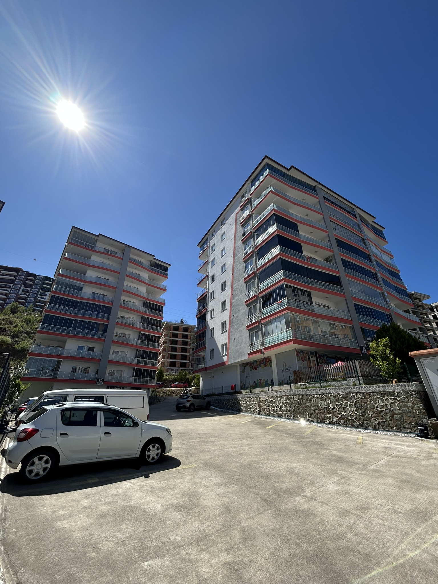 MABEL GAYRİMENKUL ERİKLİMAN MAVİ KENT SİTESİNDE SATILIK DAİRE