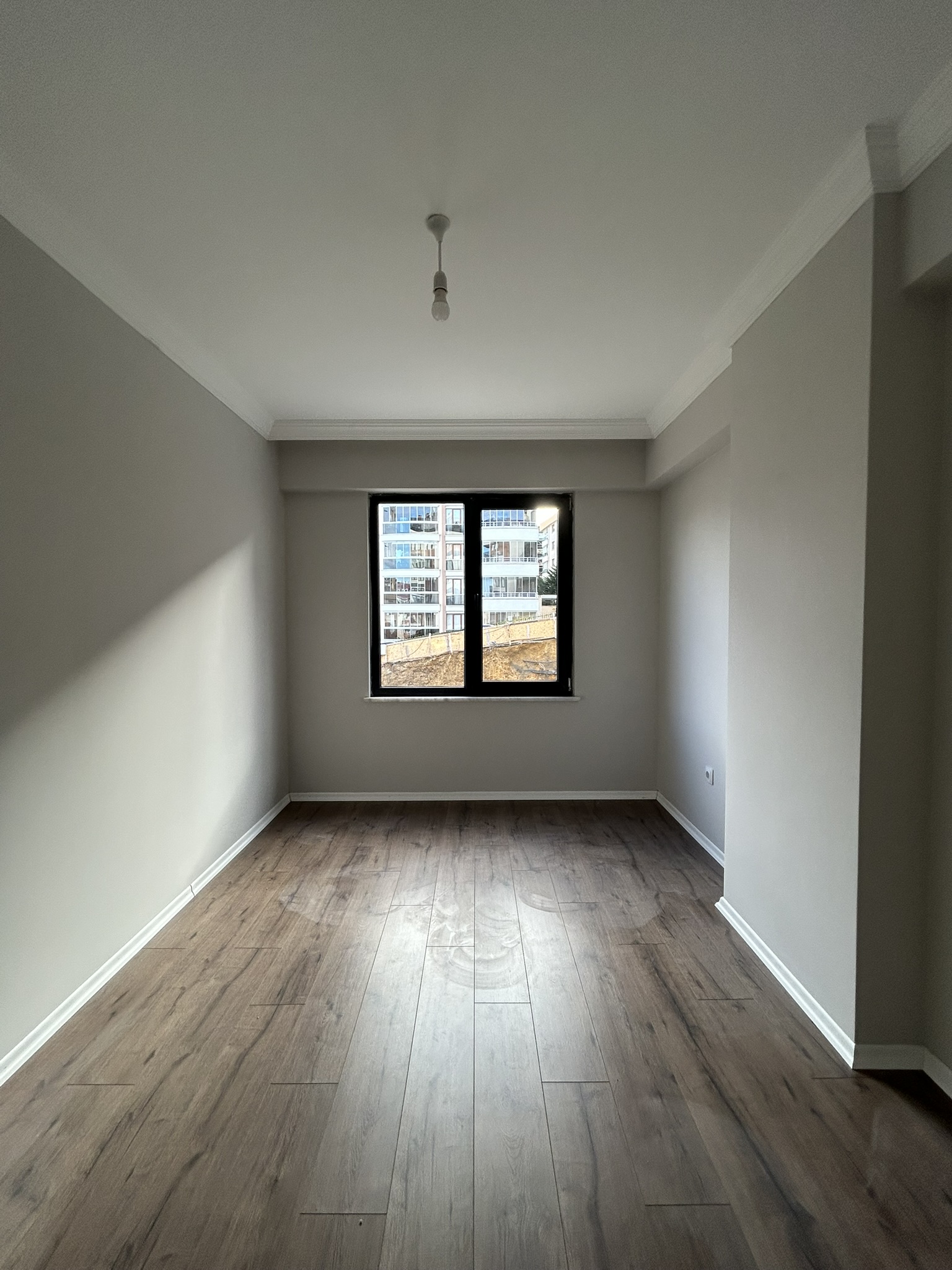 ERİKLİMAN ÖZ MARKET 3+1 KİRALIK DAİRE