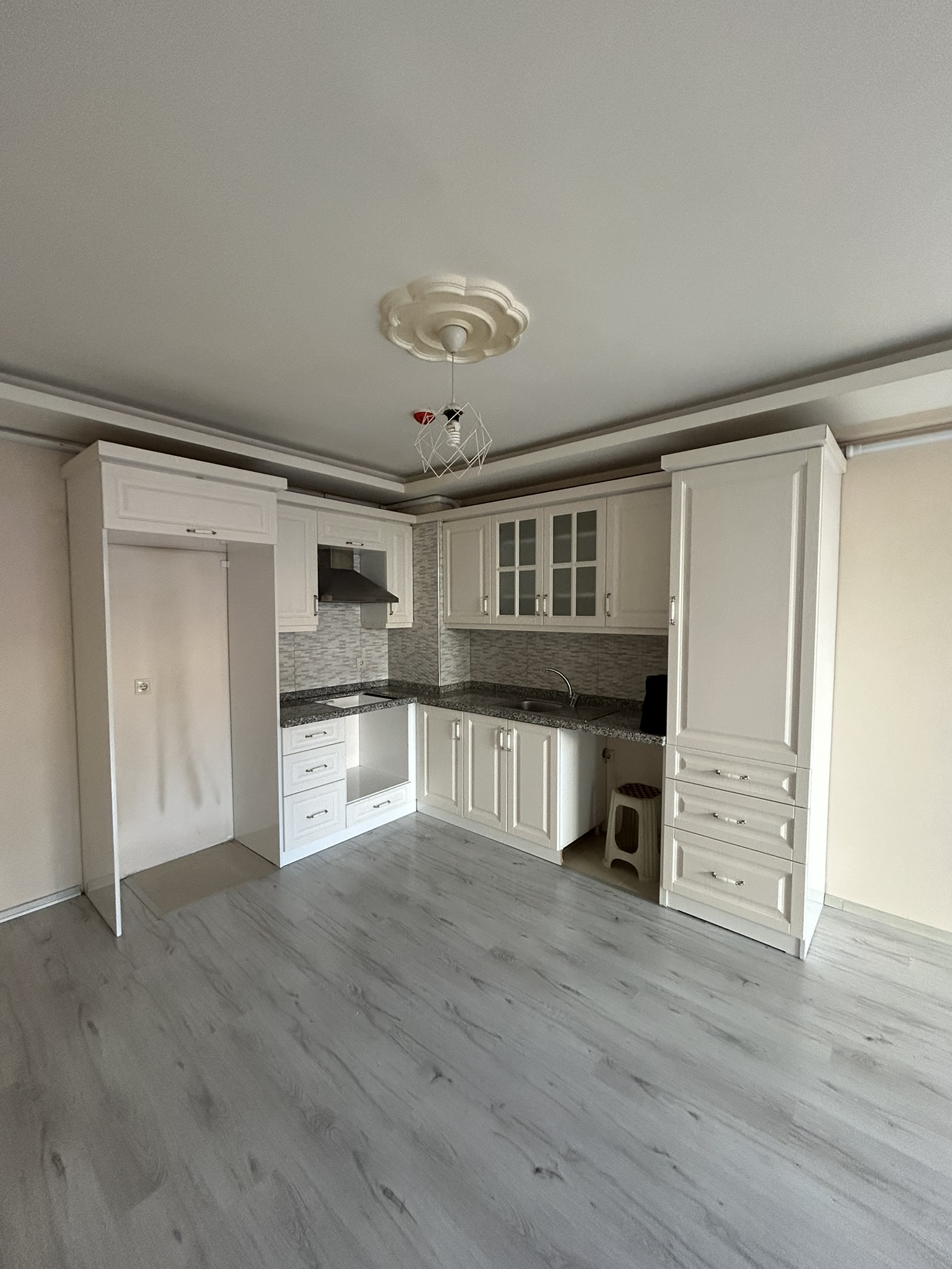 MABEL GAYRİMENKUL KAPU MH ŞEHİR MERKEZİNDE SATILIK DAİRE