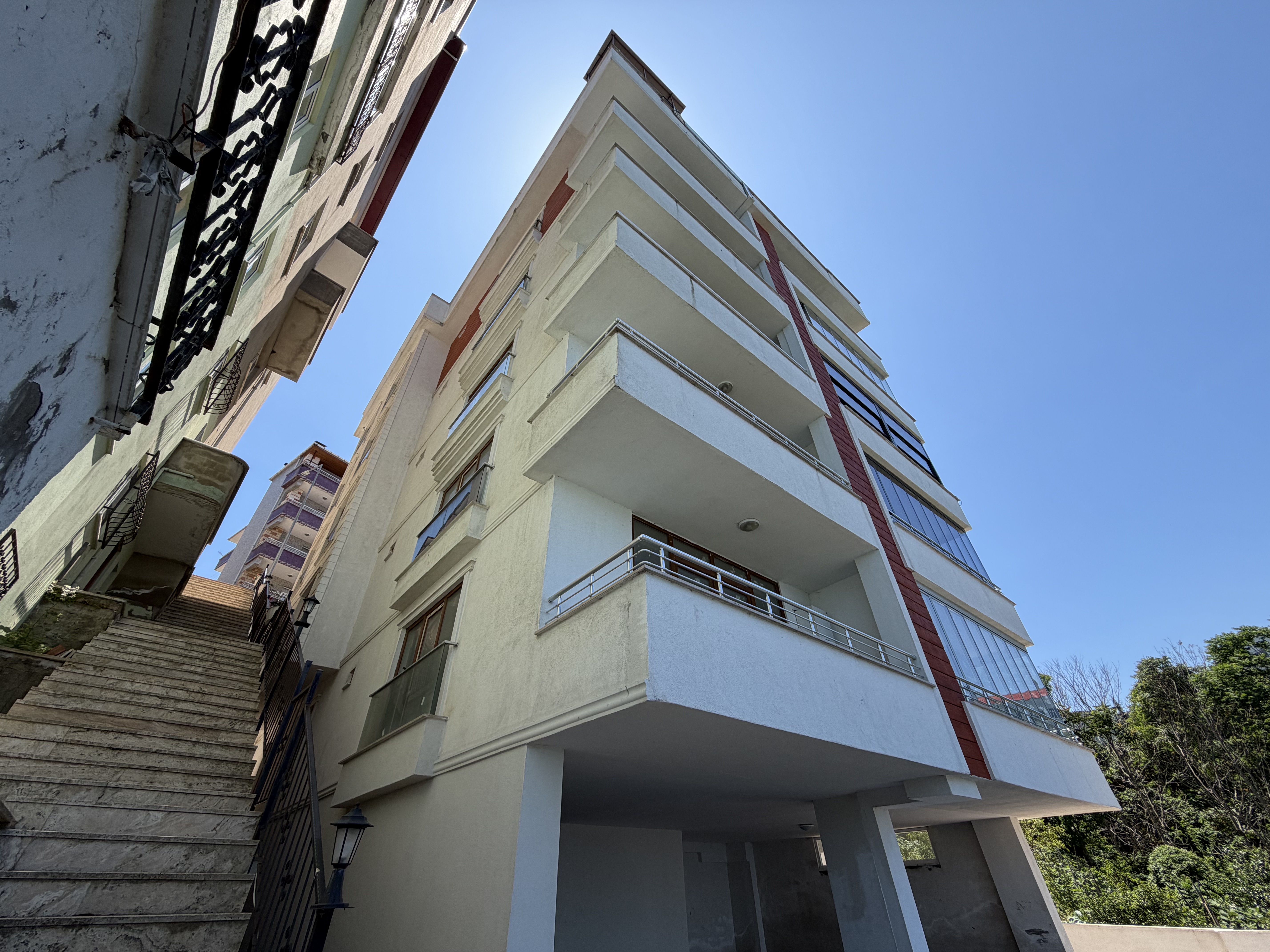 MABEL'DEN AKÇAKALE'DE DENİZE SIFIR 3+1 SATILIK DAİRE