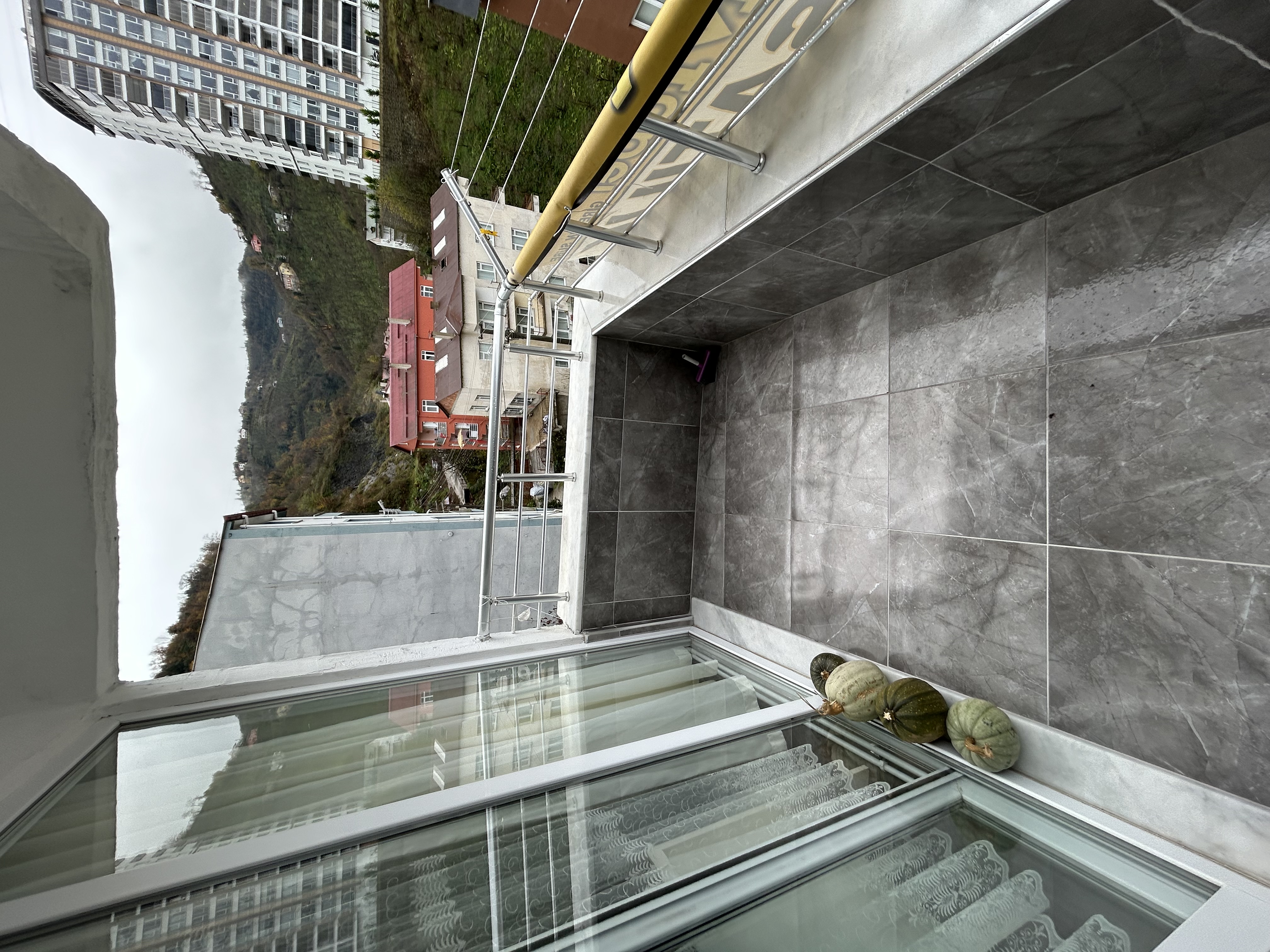 YÜZBAŞISUYU CAD. SATILIK 3+1 DAİRE