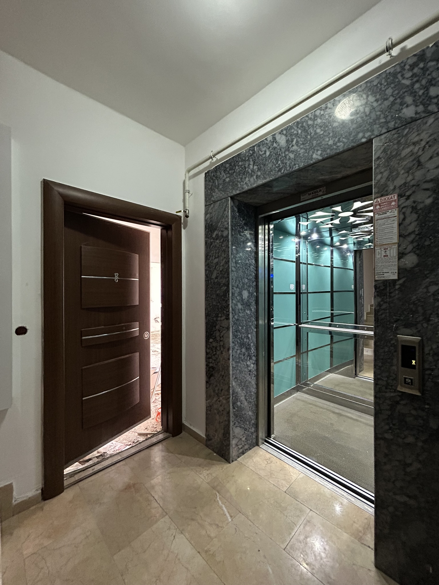 MABEL GAYRİMENKUL ERİKLİMAN MH. SİTE İÇİ DENİZ MANZARALI DAİRE