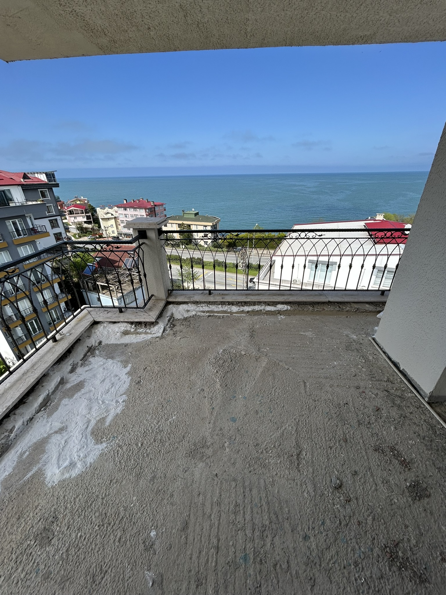 MABEL GAYRİMENKUL ERİKLİMAN MH. SİTE İÇİ DENİZ MANZARALI DAİRE