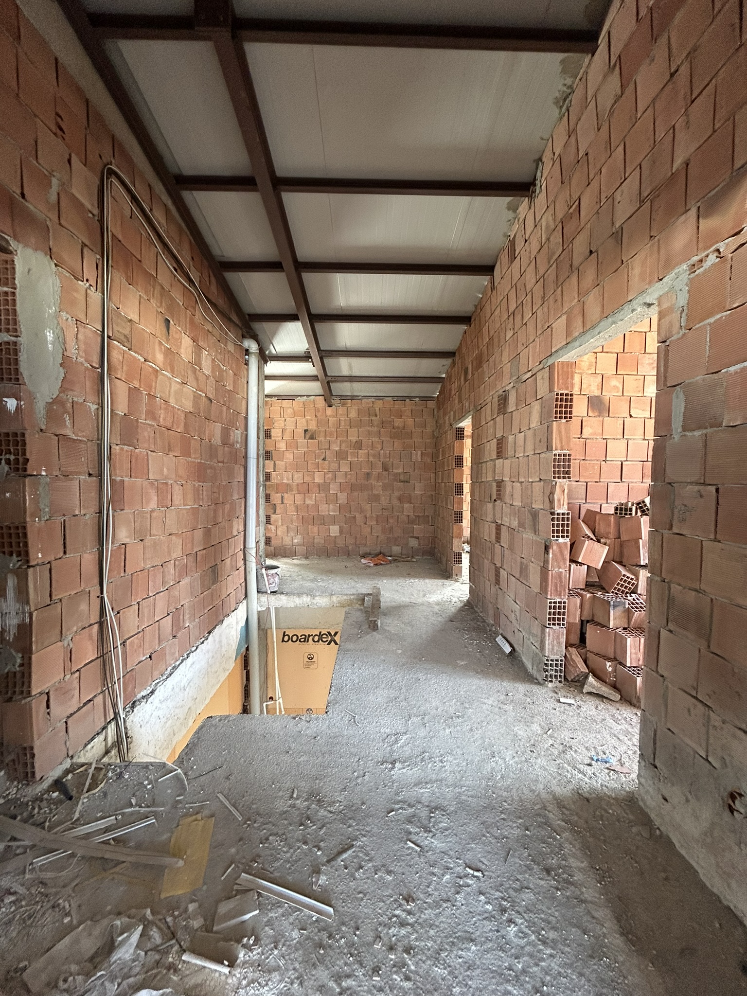 MABEL GAYRİMENKUL ERİKLİMAN MH. SİTE İÇİ DENİZ MANZARALI DAİRE