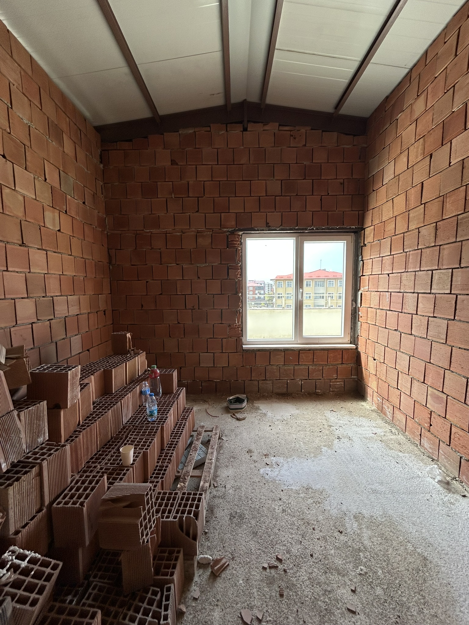 MABEL GAYRİMENKUL ERİKLİMAN MH. SİTE İÇİ DENİZ MANZARALI DAİRE