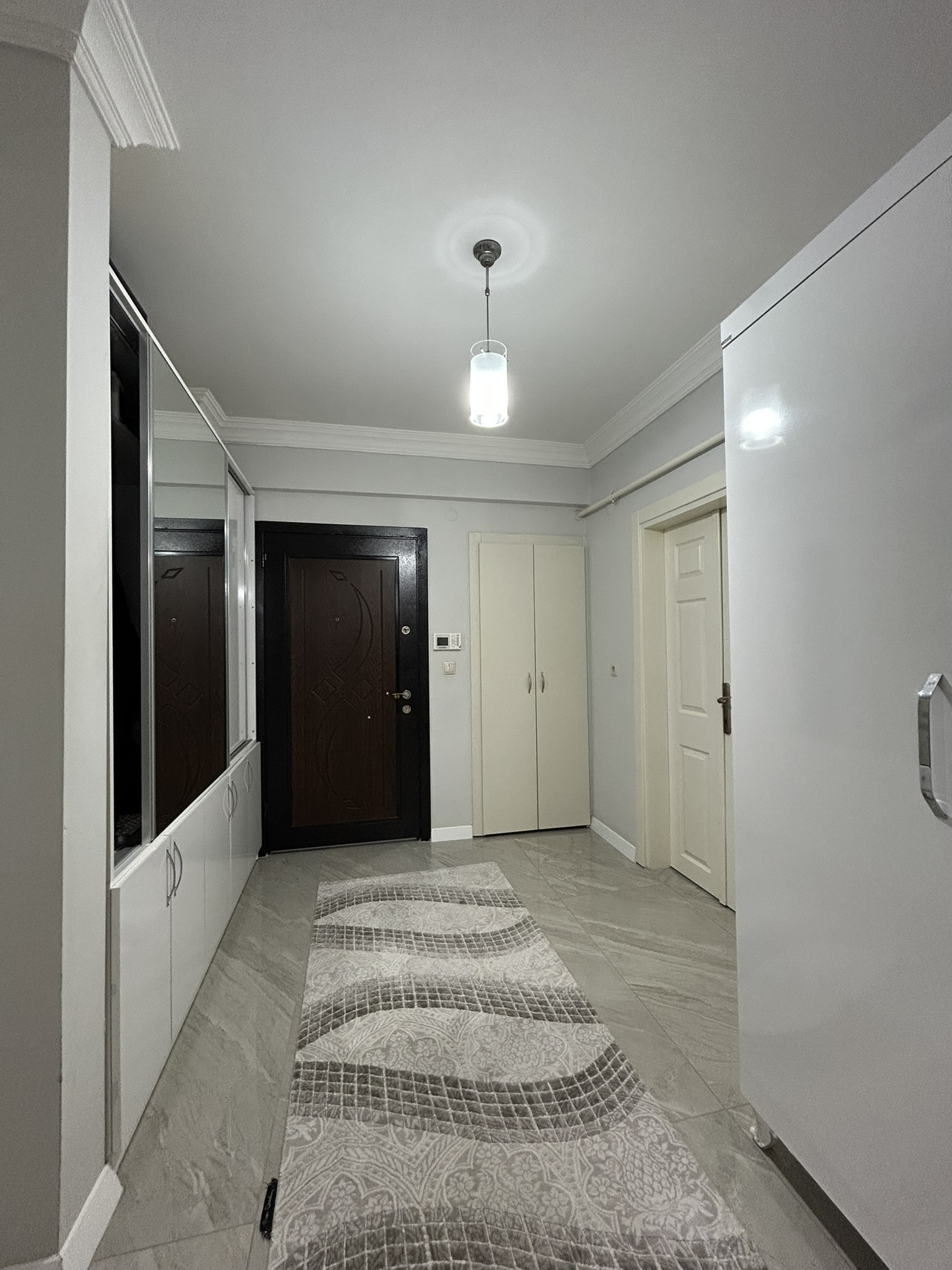 GEDİKKAYA KIR ÇİÇEĞİ SİTESİ KAT : 6