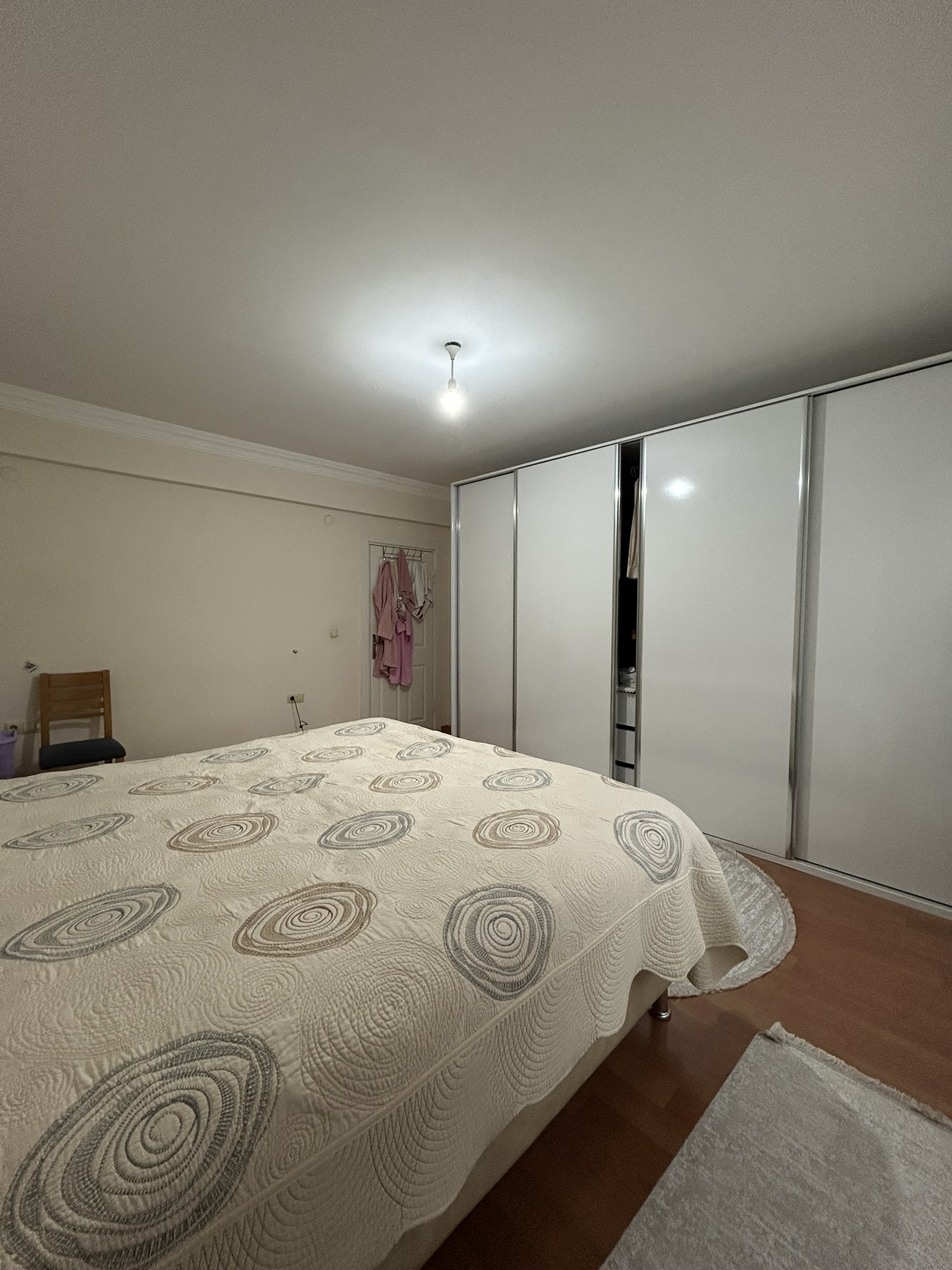 GEDİKKAYA KIR ÇİÇEĞİ SİTESİ KAT : 6