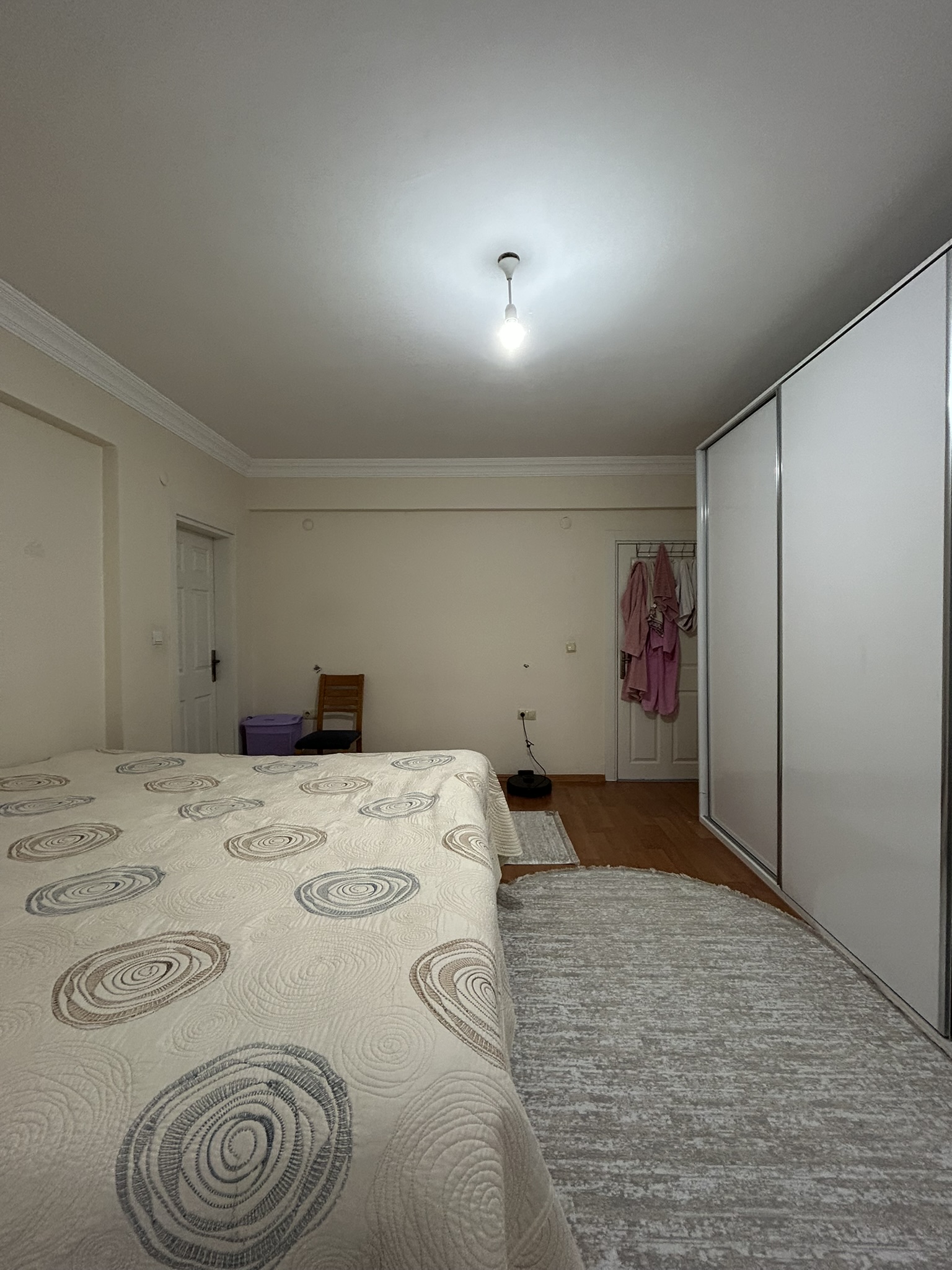 GEDİKKAYA KIR ÇİÇEĞİ SİTESİ KAT : 6