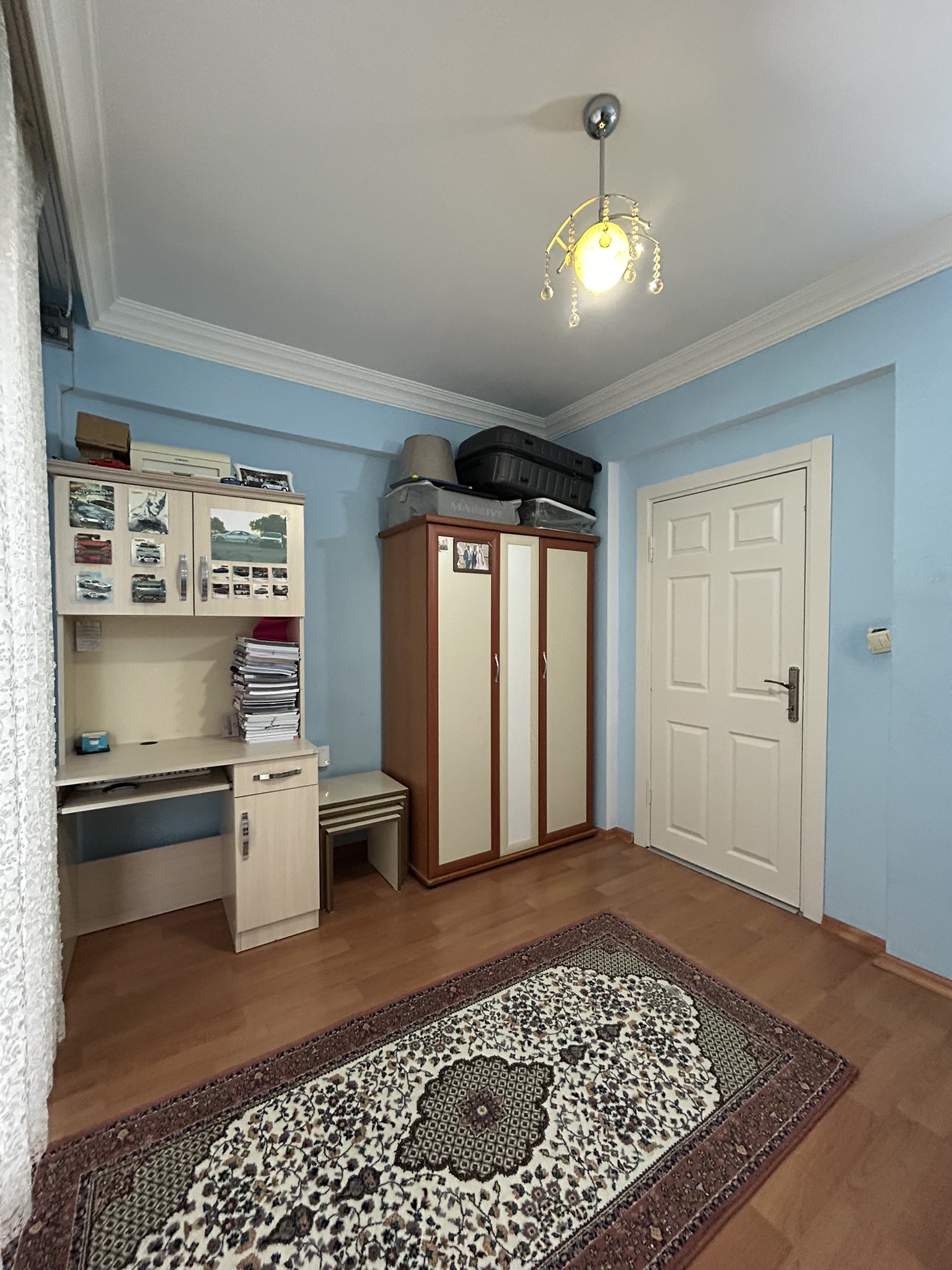 GEDİKKAYA KIR ÇİÇEĞİ SİTESİ KAT : 6