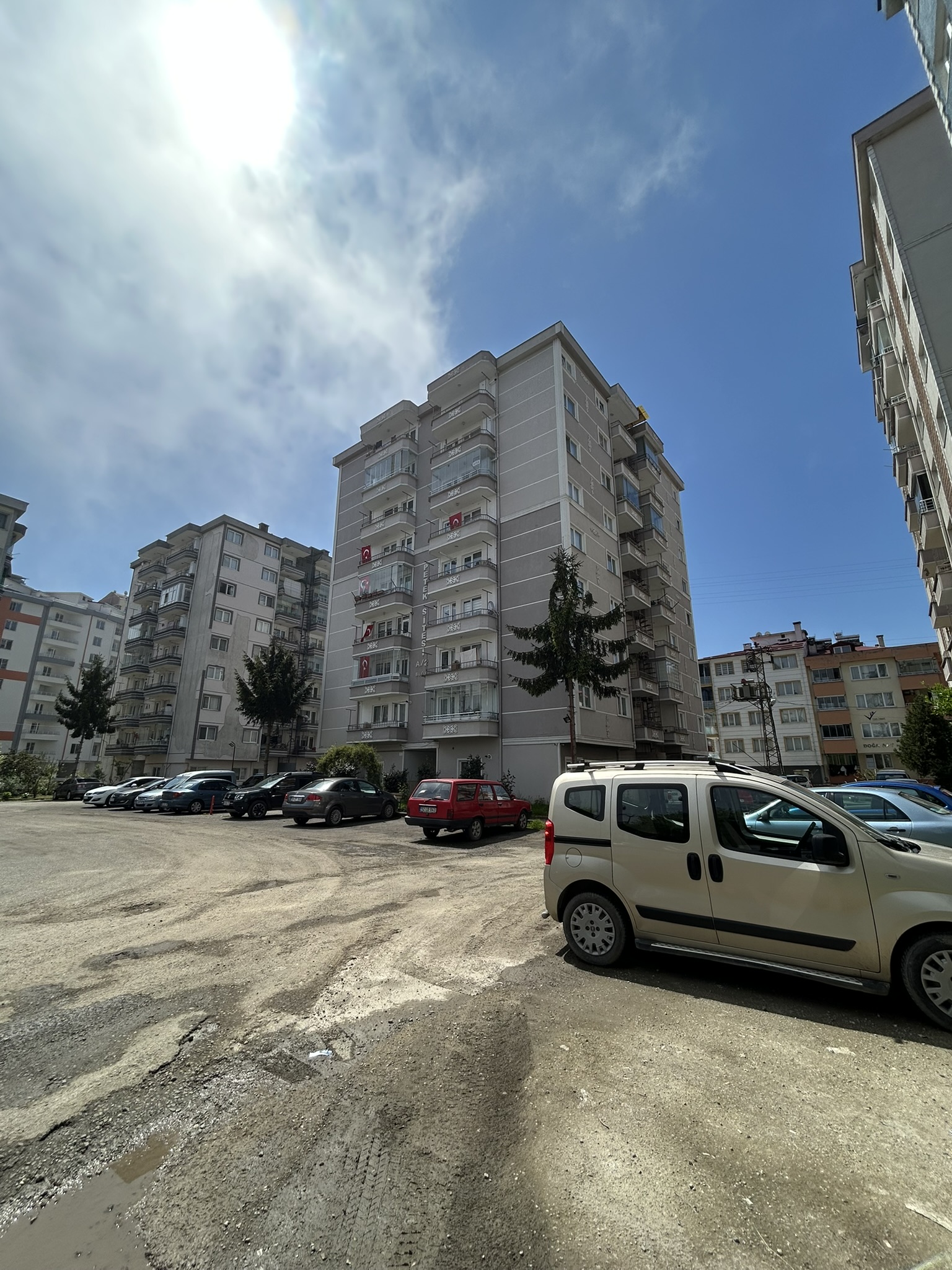 ÇITLAKKALE MAH SİTE İÇİ SATILIK DAİRE