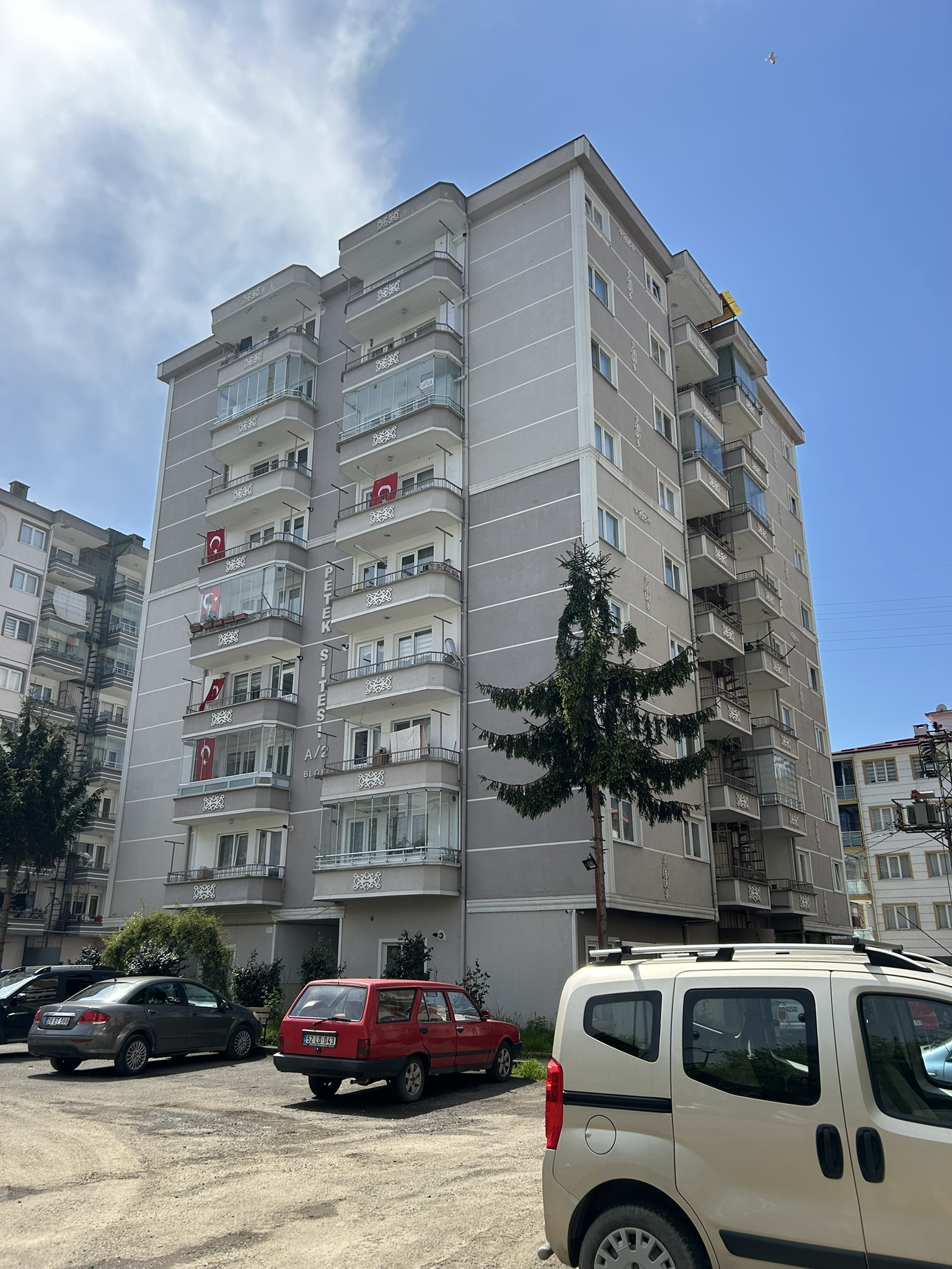 ÇITLAKKALE MAH SİTE İÇİ SATILIK DAİRE