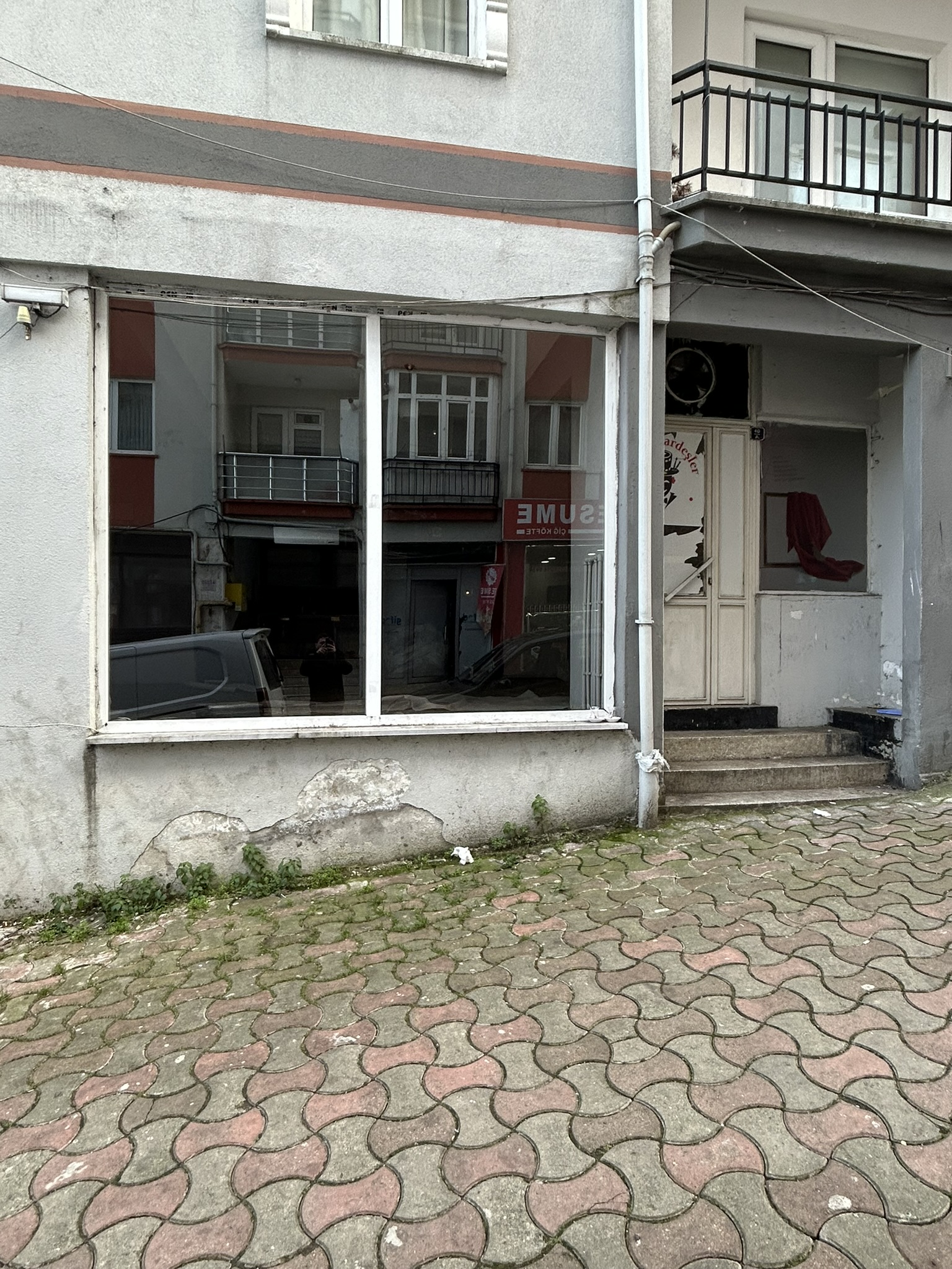 SOKAKBAŞI SATILIK DÜKKAN