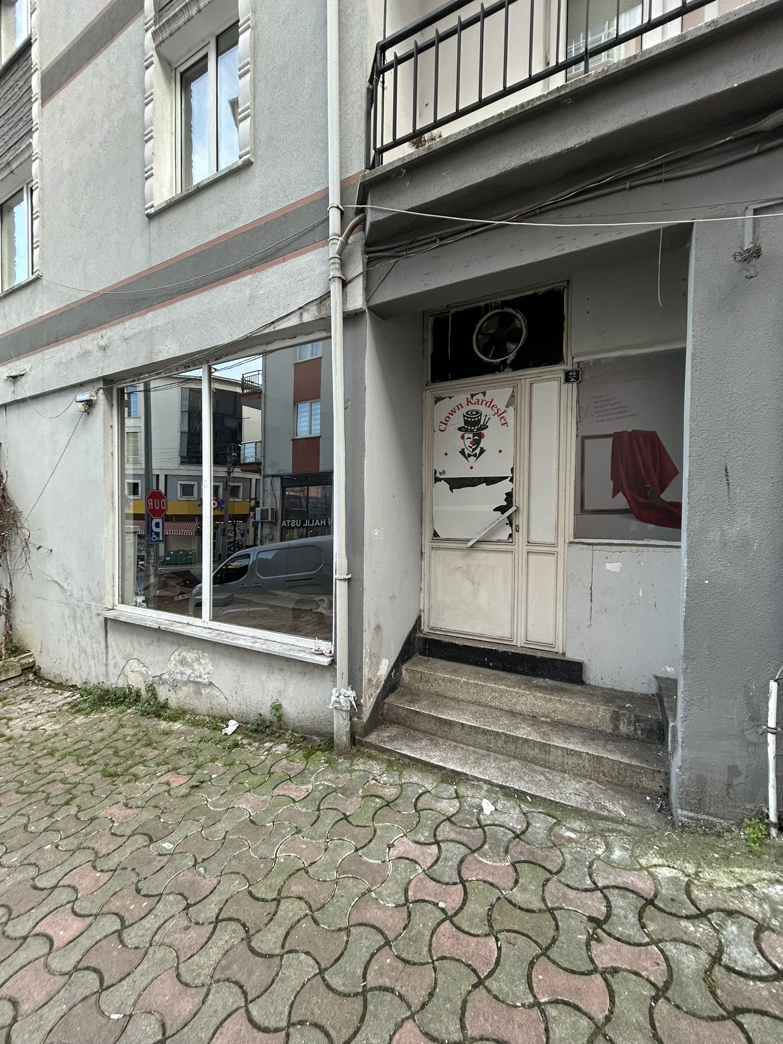 SOKAKBAŞI SATILIK DÜKKAN