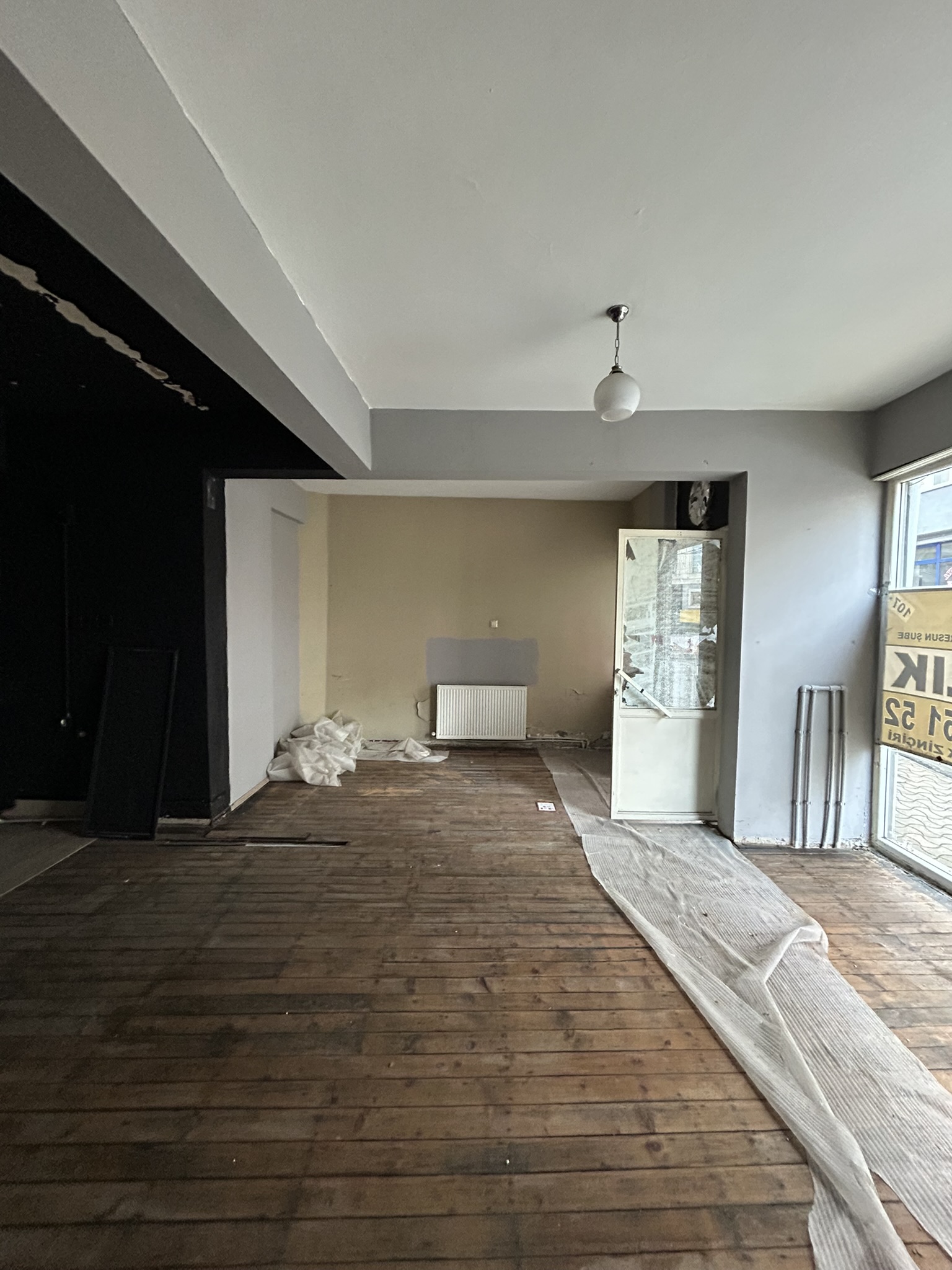 SOKAKBAŞI SATILIK DÜKKAN