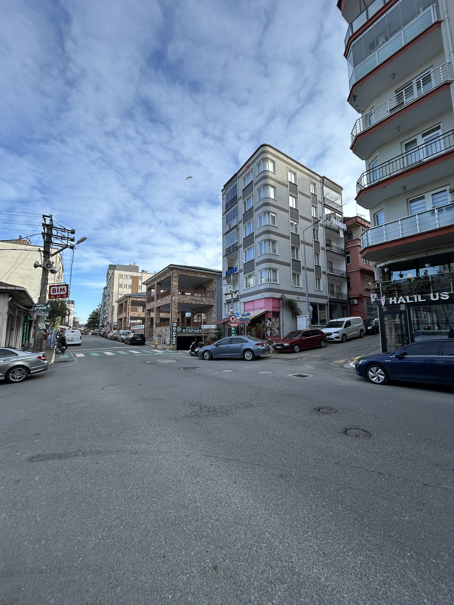 SOKAKBAŞI SATILIK DÜKKAN