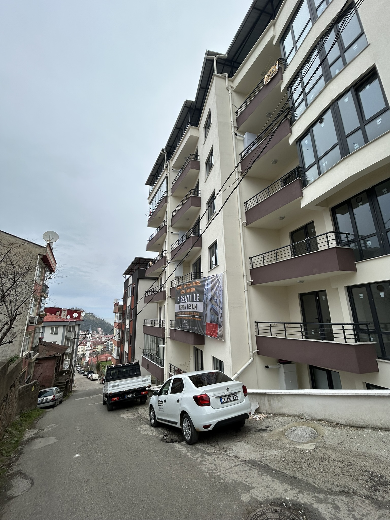 SOKAKBAŞI SATILIK DÜKKAN