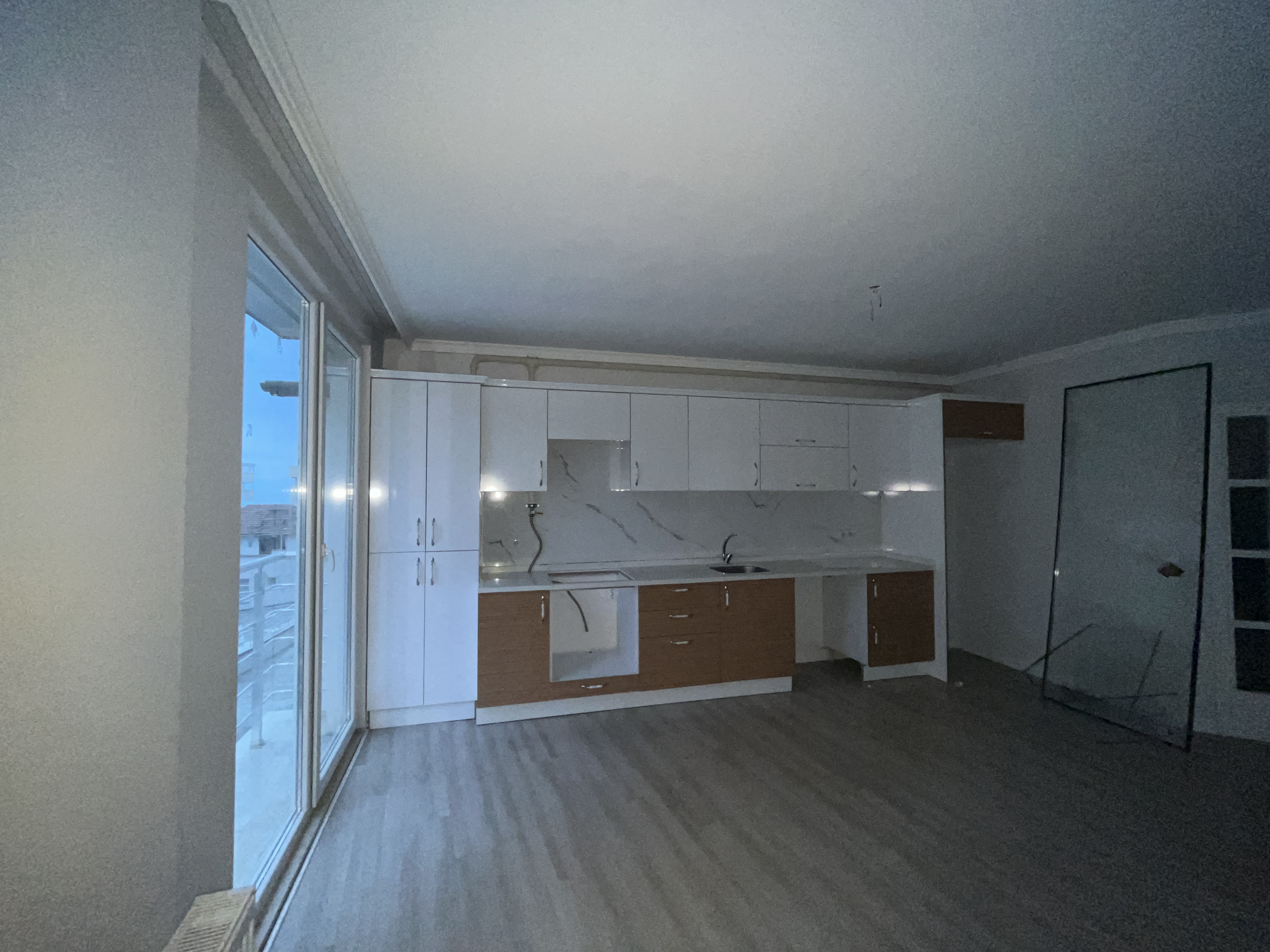 MABEL’DEN KARŞIYAKA DA 2+1 LÜKS DAİRE