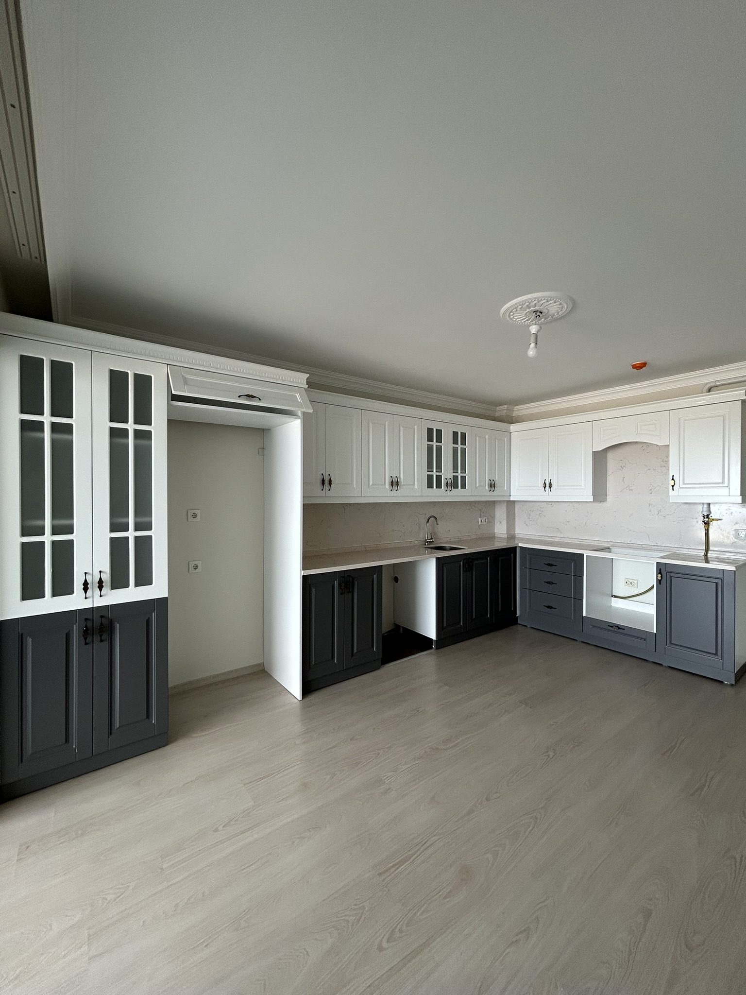 DEMİRAY SELDEĞİRMENİ 12. KAT KİRALIK DAİRE