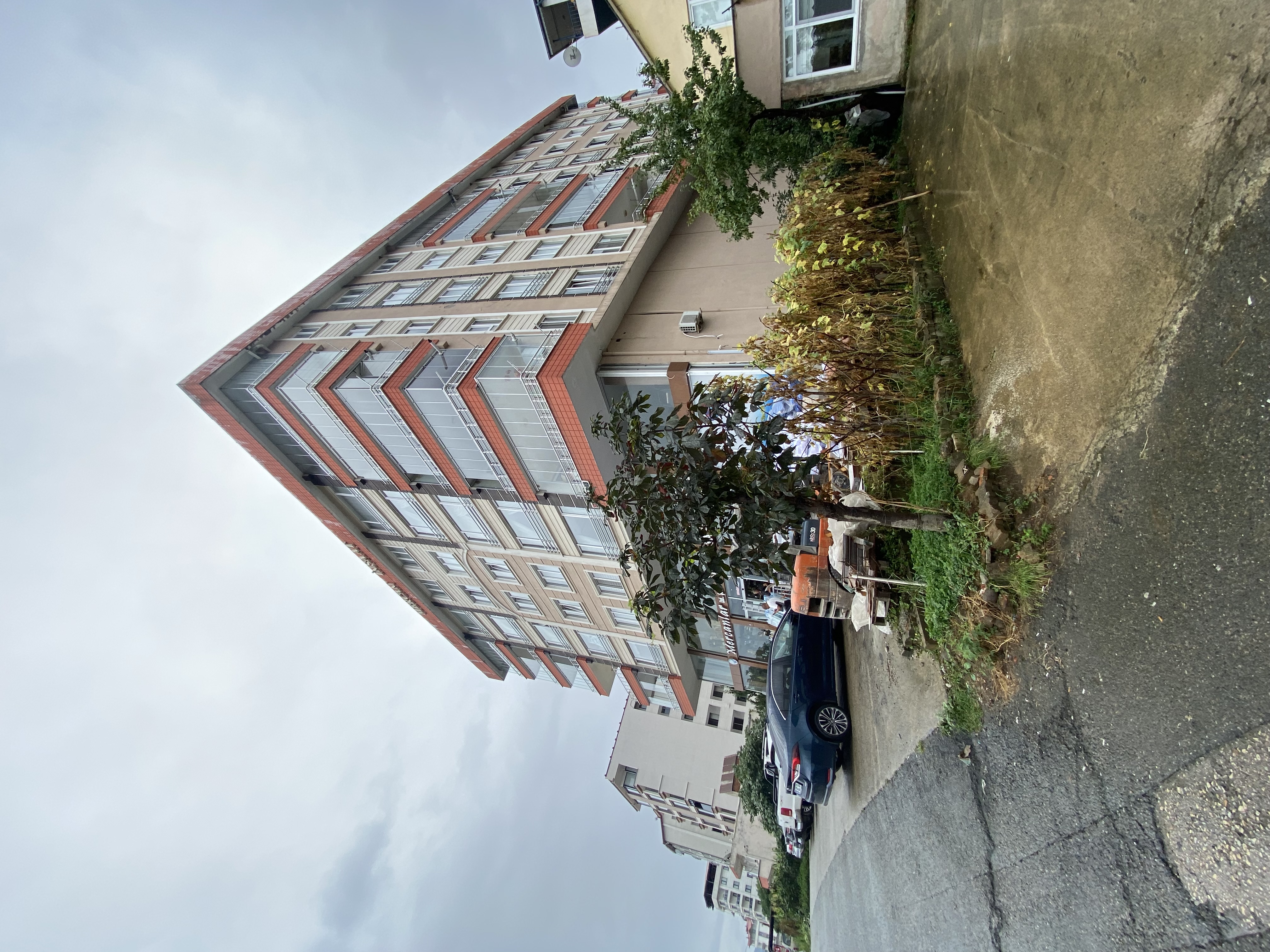 MABEL GAYRİMENKUL- ANA CADDE ÜZERİNDE SARAYBURNU CAMİ KARŞISINDA