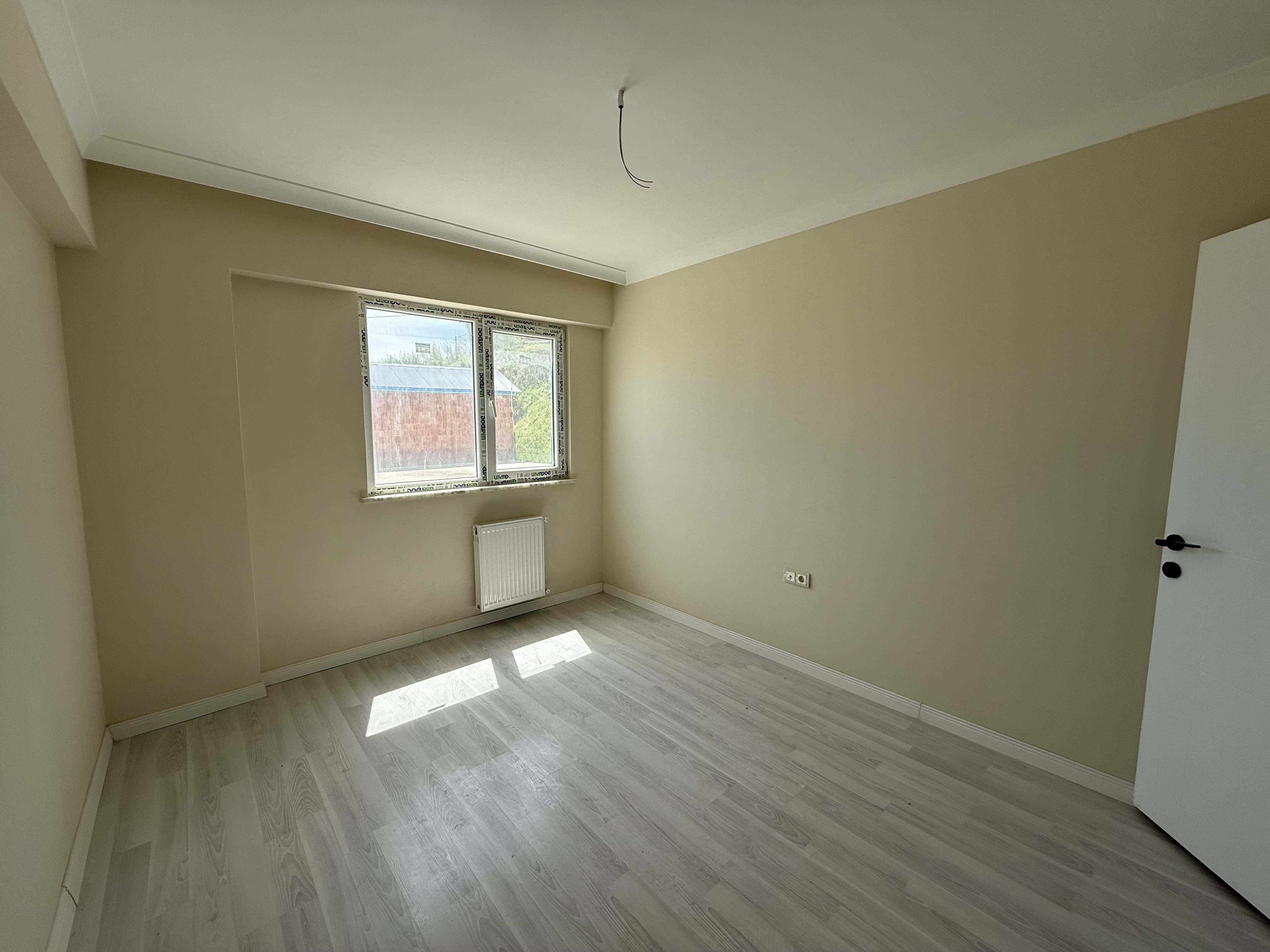 2 NOLU BEŞİRLİ DOĞA LİFE SİTESİNDE SATILIK 4+1 FIRSAT DAİRE