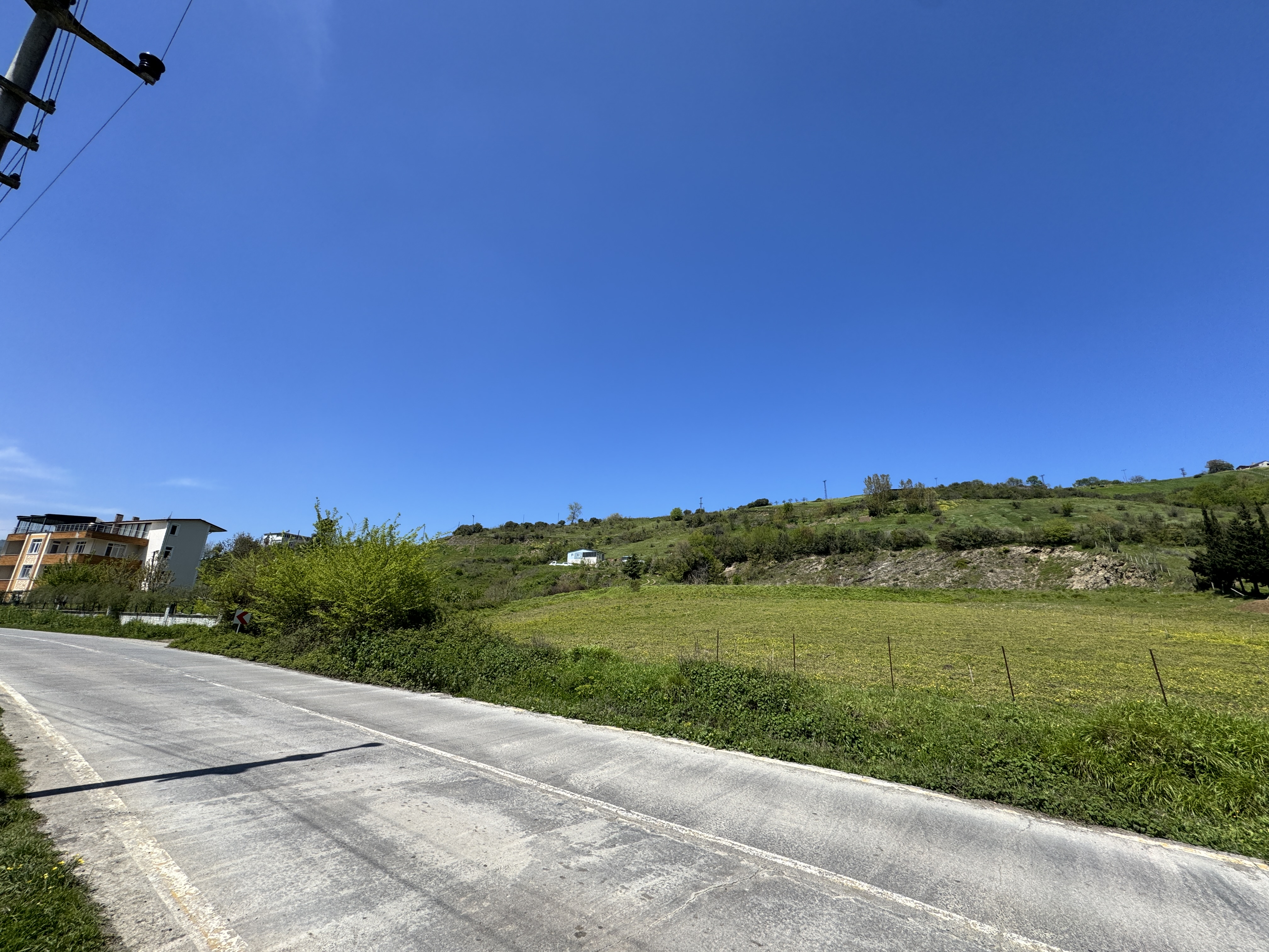 MABEL SAMSUN'DAN TAFLAN'DA YOLA CEPHE SATILIK TARLA