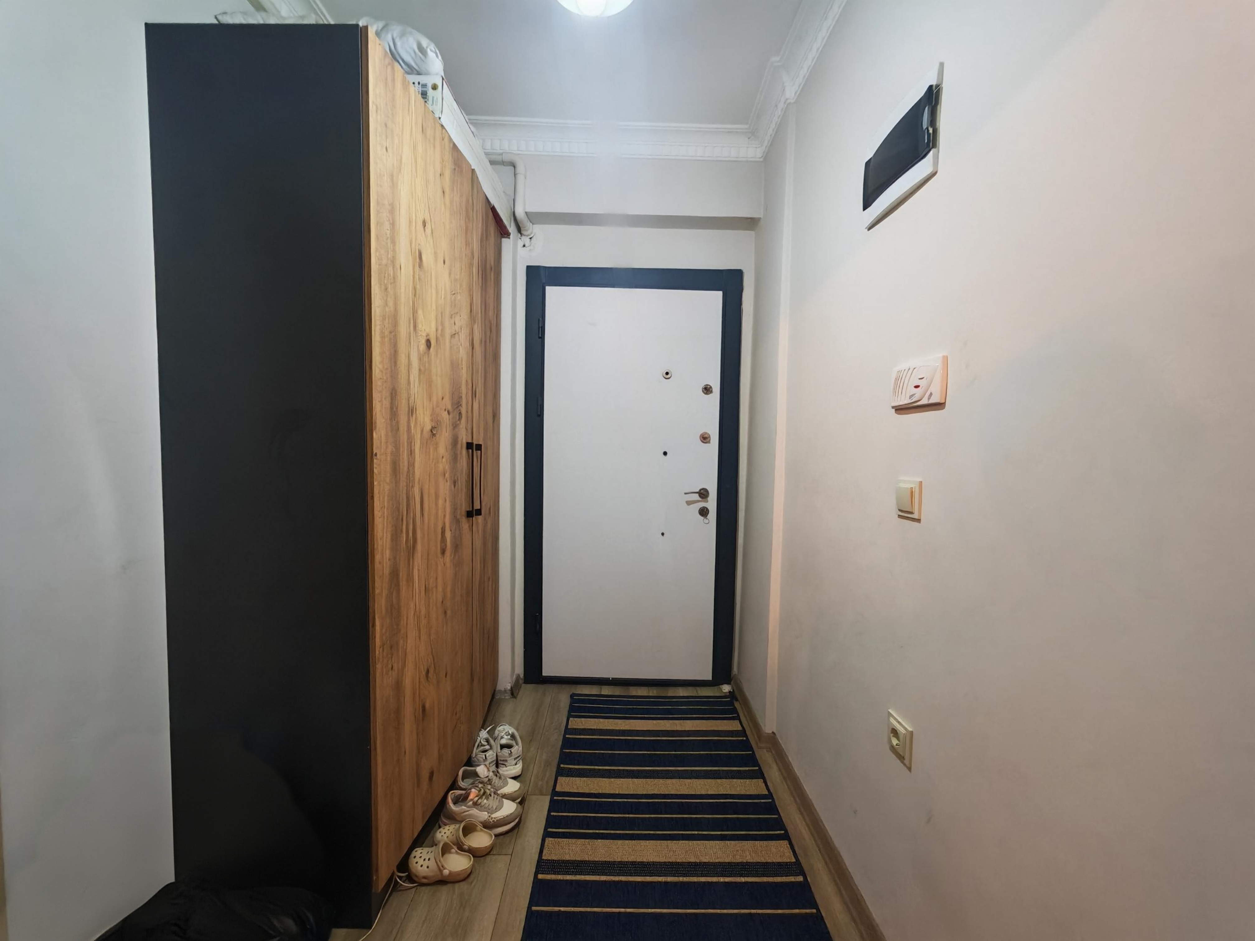 BURUNUCUNDA EŞYAŞI 1+1 LÜX DAİRE