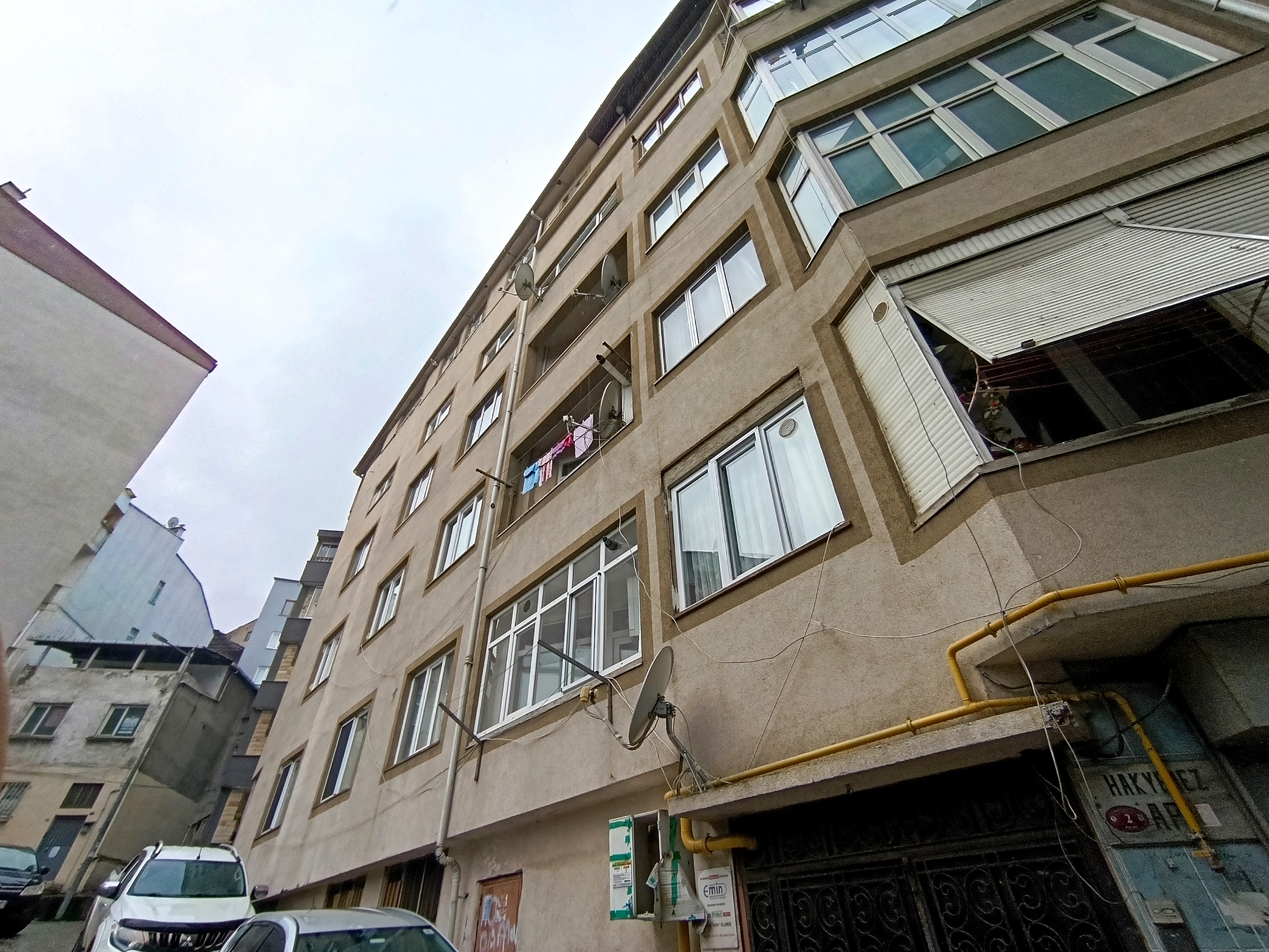 MEYDAN'DA FIRSAT 3+1  SATILIK