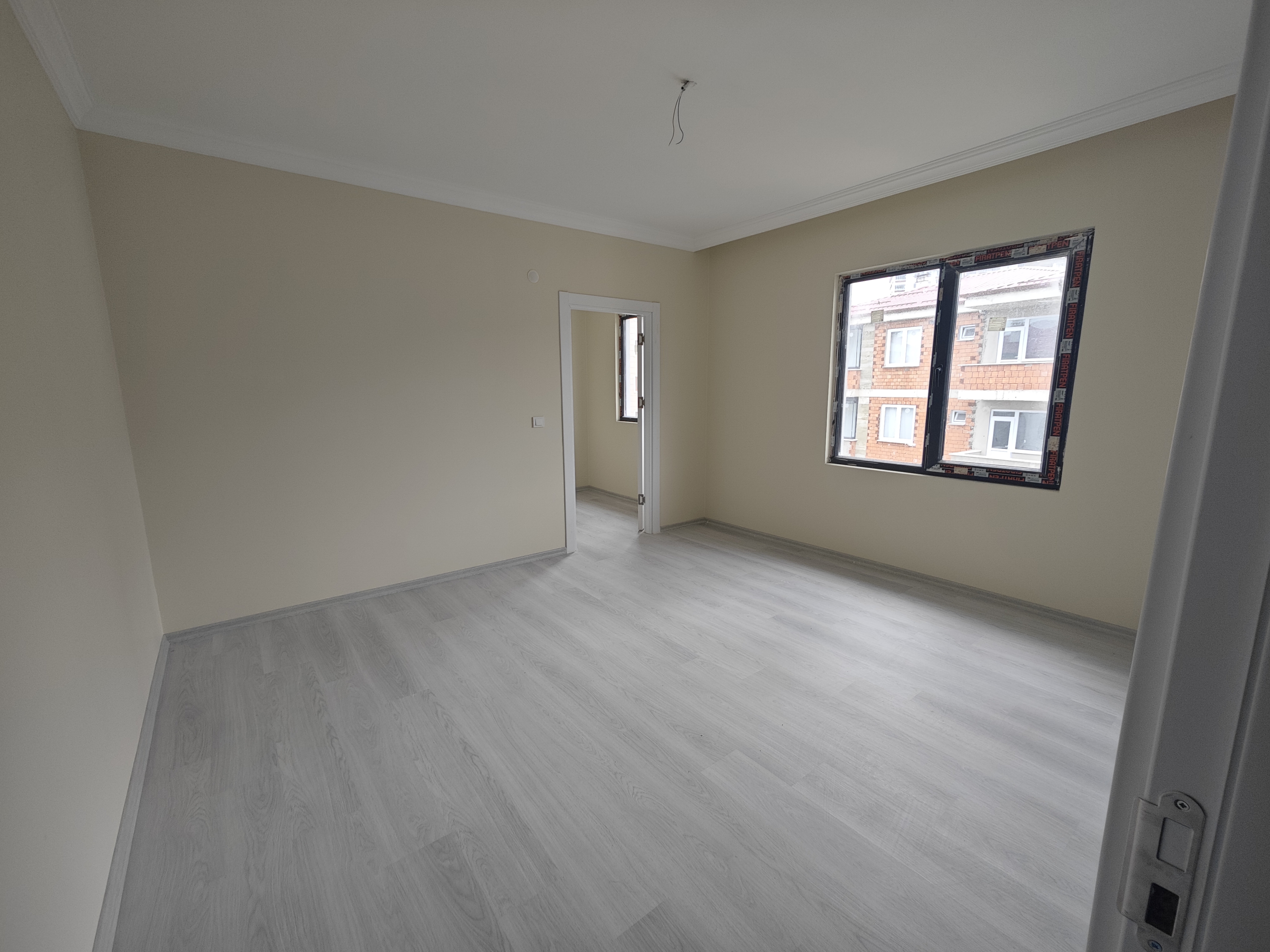 KAŞÜSTÜNDE SIFIR 3+1 DAİRELER