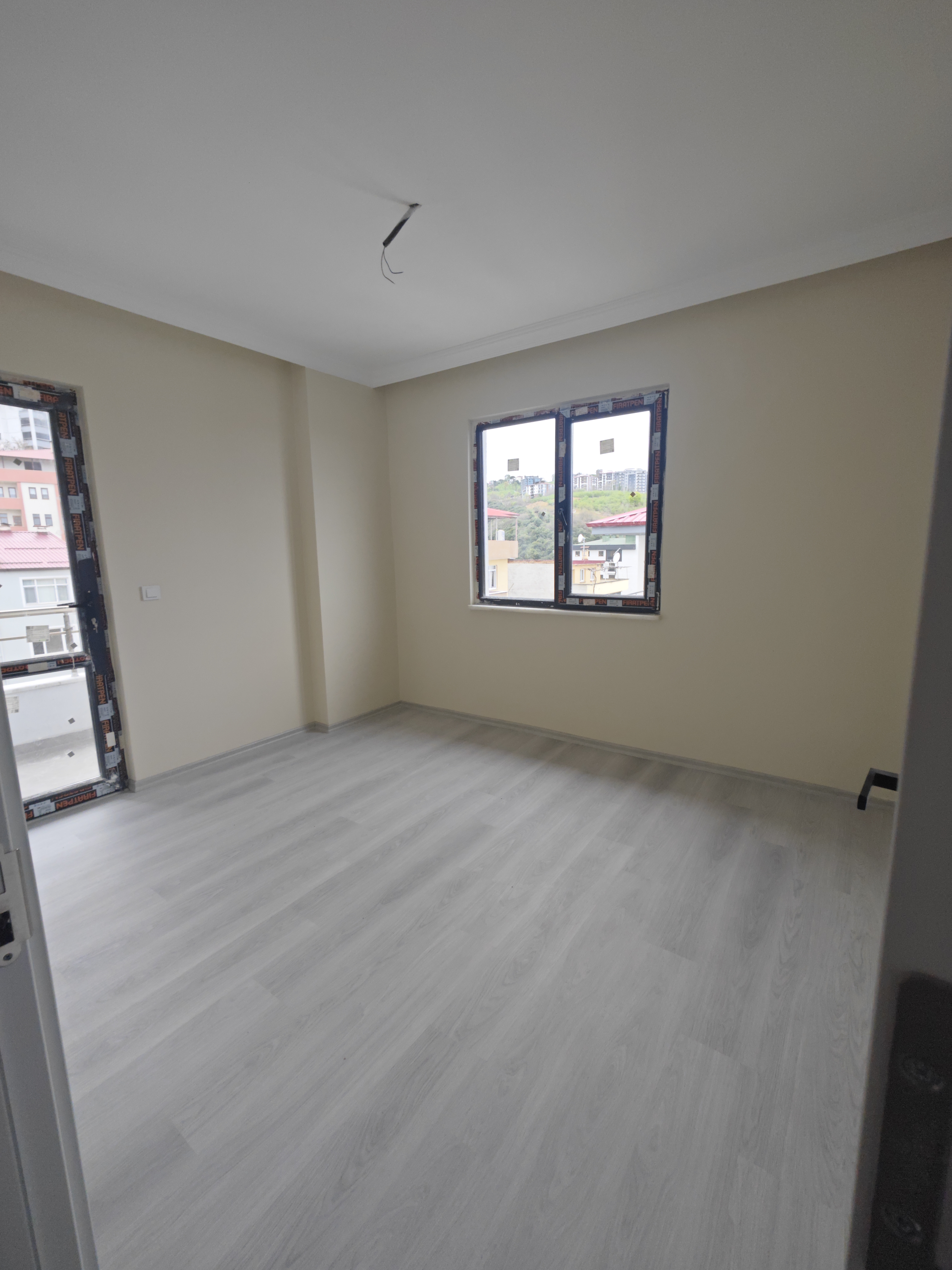 KAŞÜSTÜNDE SIFIR 3+1 DAİRELER