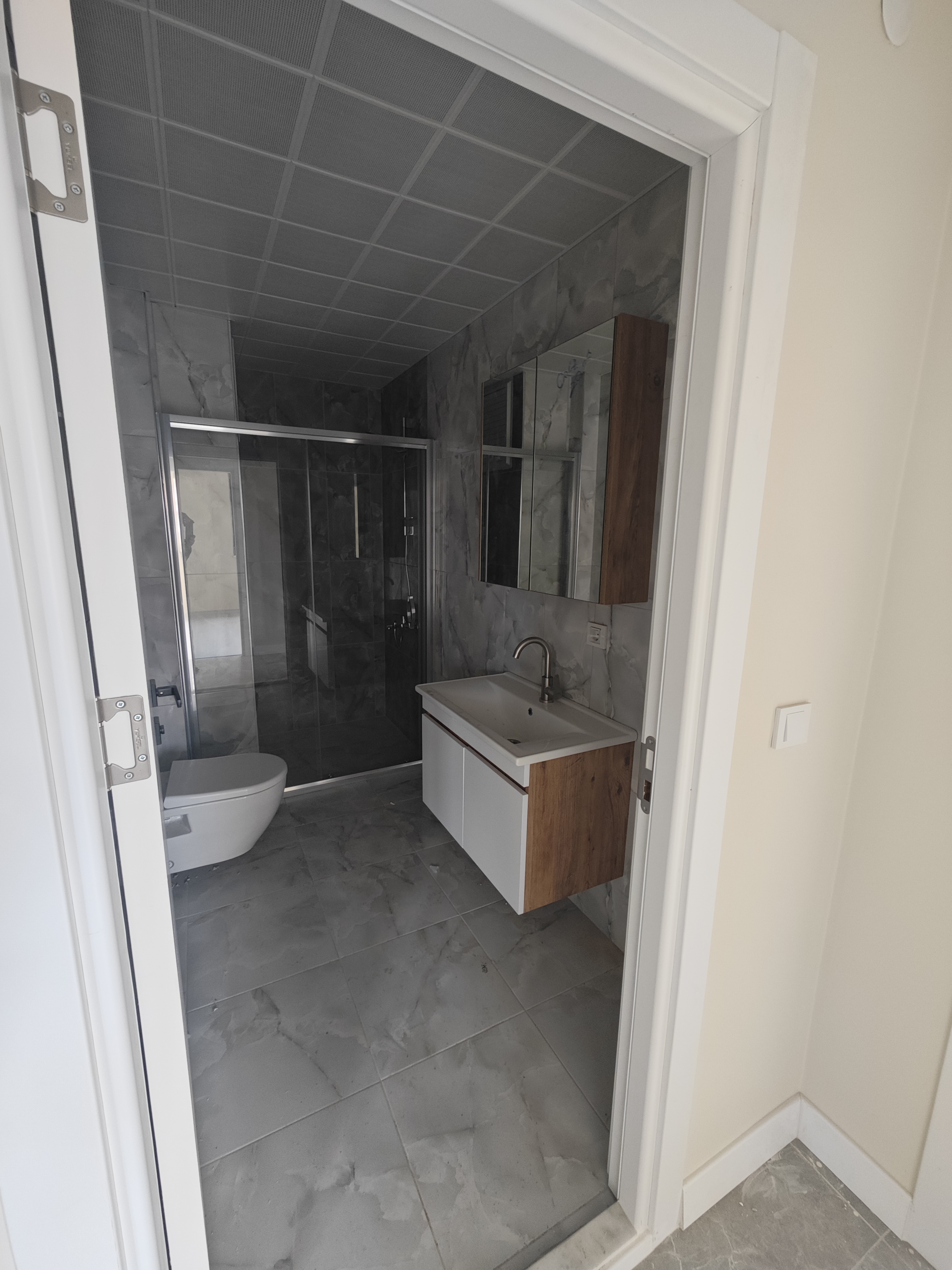 KAŞÜSTÜNDE SIFIR 3+1 DAİRELER