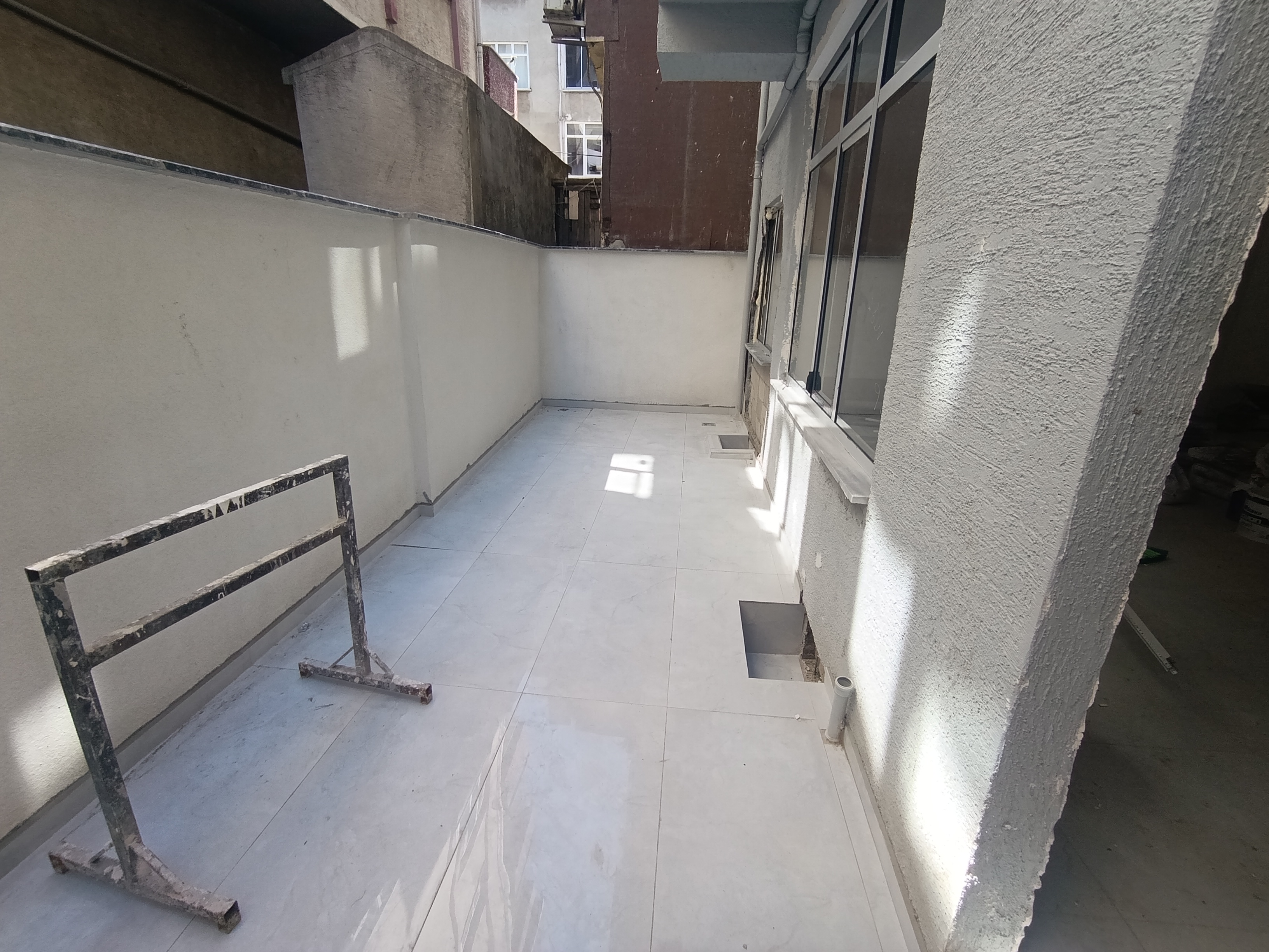 MABEL'DEN BAĞCILAR ÇINAR DA HER İŞE UYGUN SIFIR DÜKKAN 250 M2