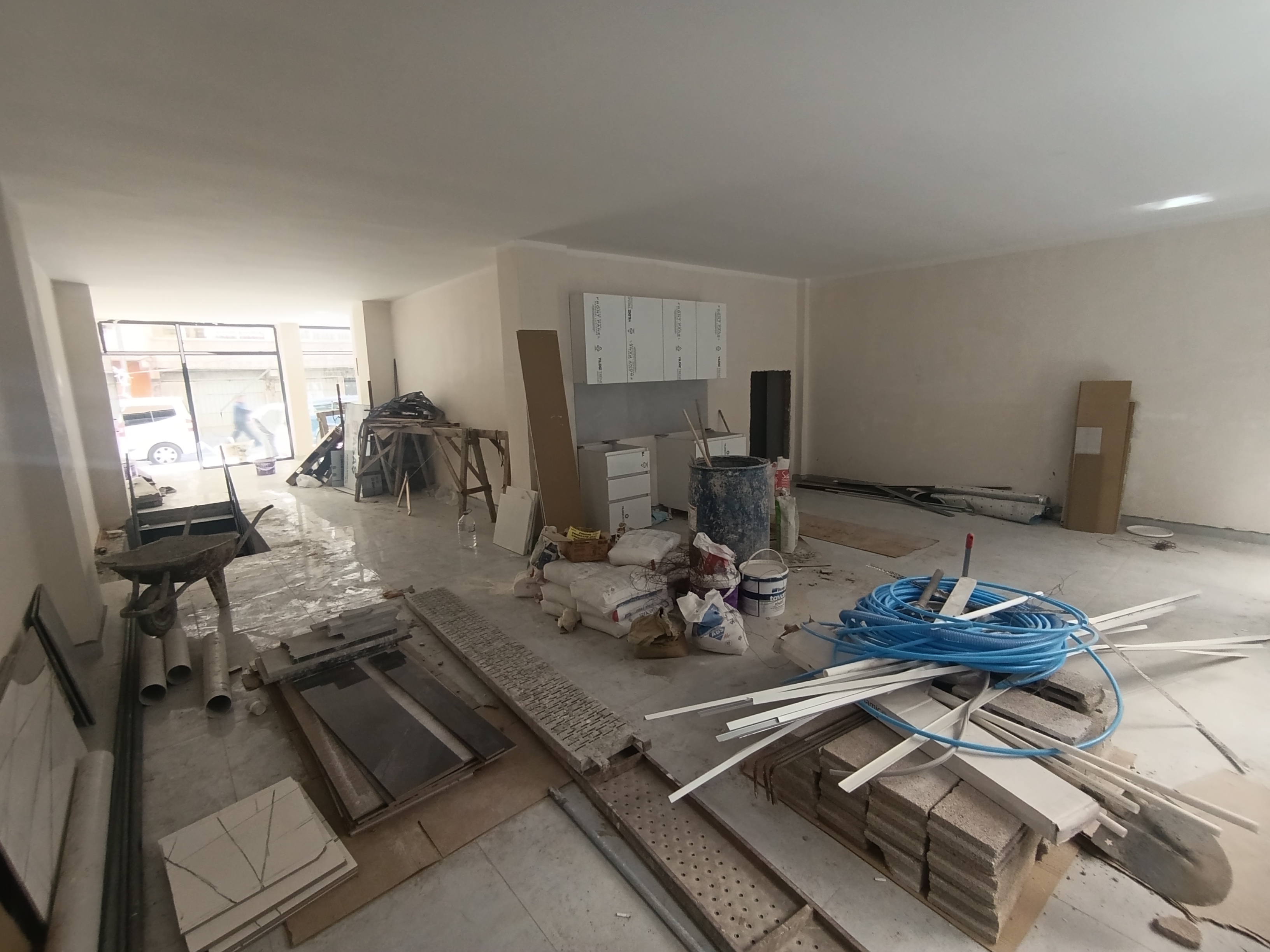 MABEL'DEN BAĞCILAR ÇINAR DA HER İŞE UYGUN SIFIR DÜKKAN 250 M2
