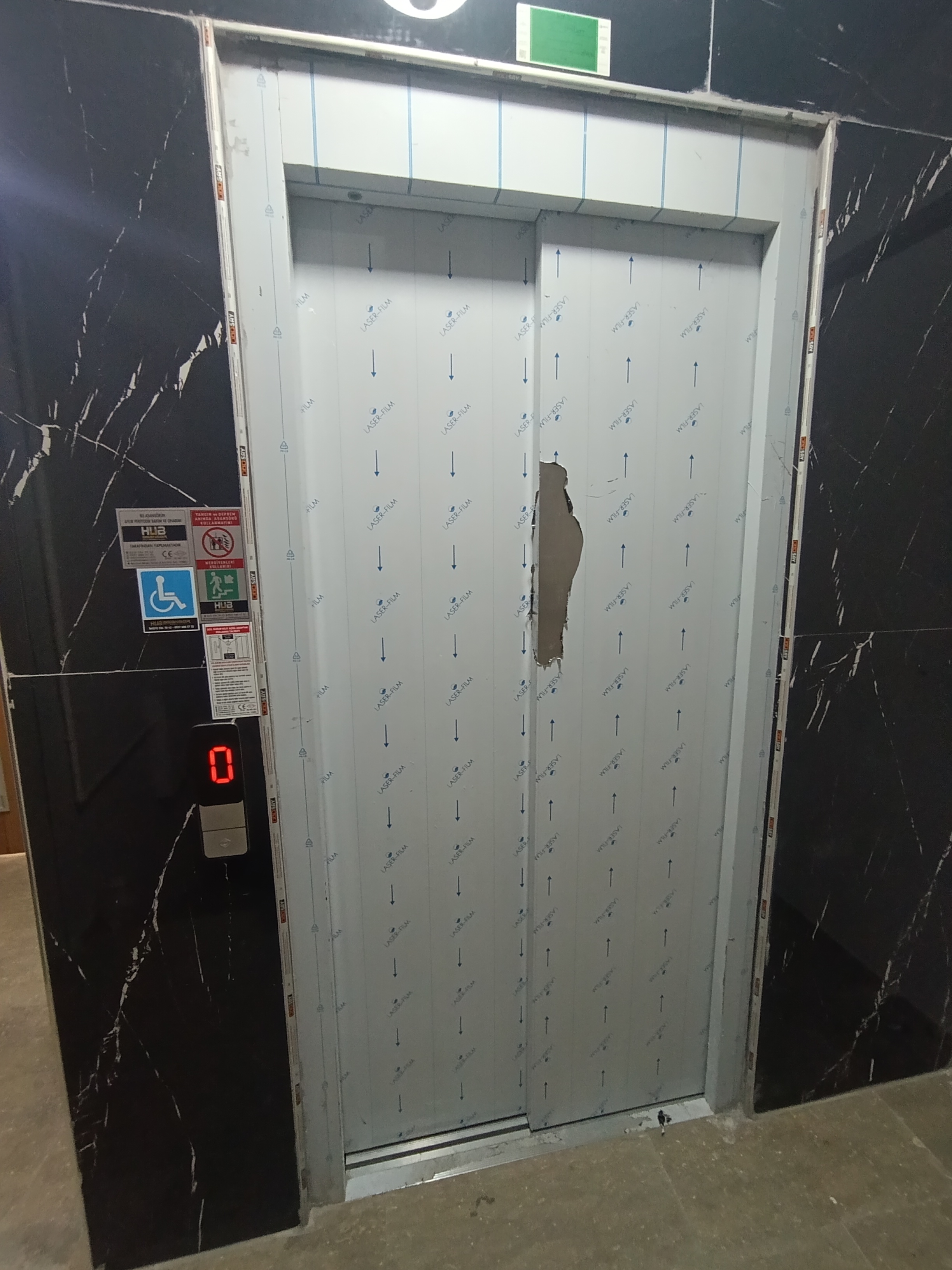 MABEL' DEN BAĞCILAR YÜRÜŞYOLU BAŞINDA SATILIK YÜKSEK GİRİŞ YENİ