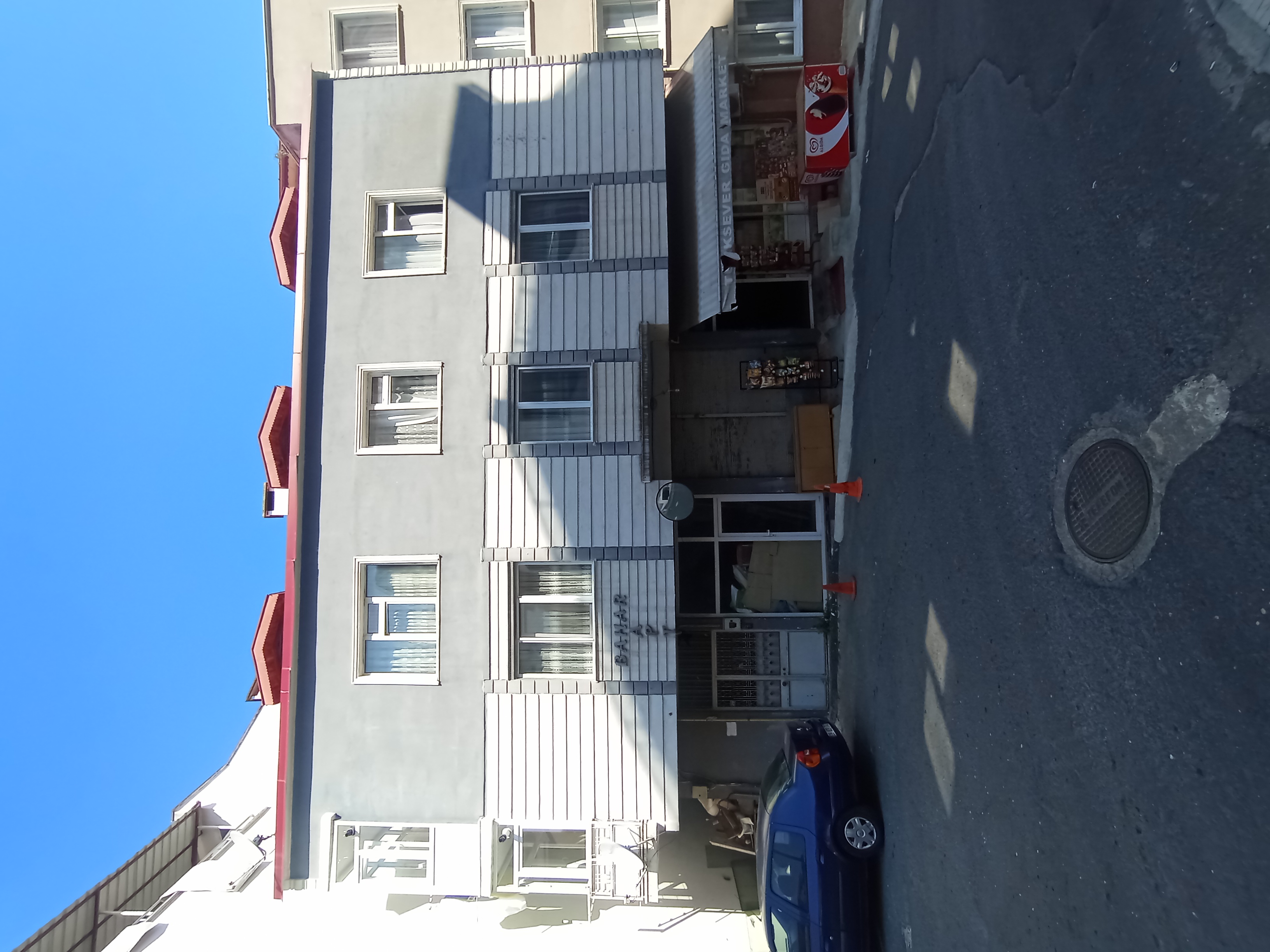 SELDEĞİRMENİ MH. İNÖNÜ CD. 20M MESAFEDE SATILIK DAİRE