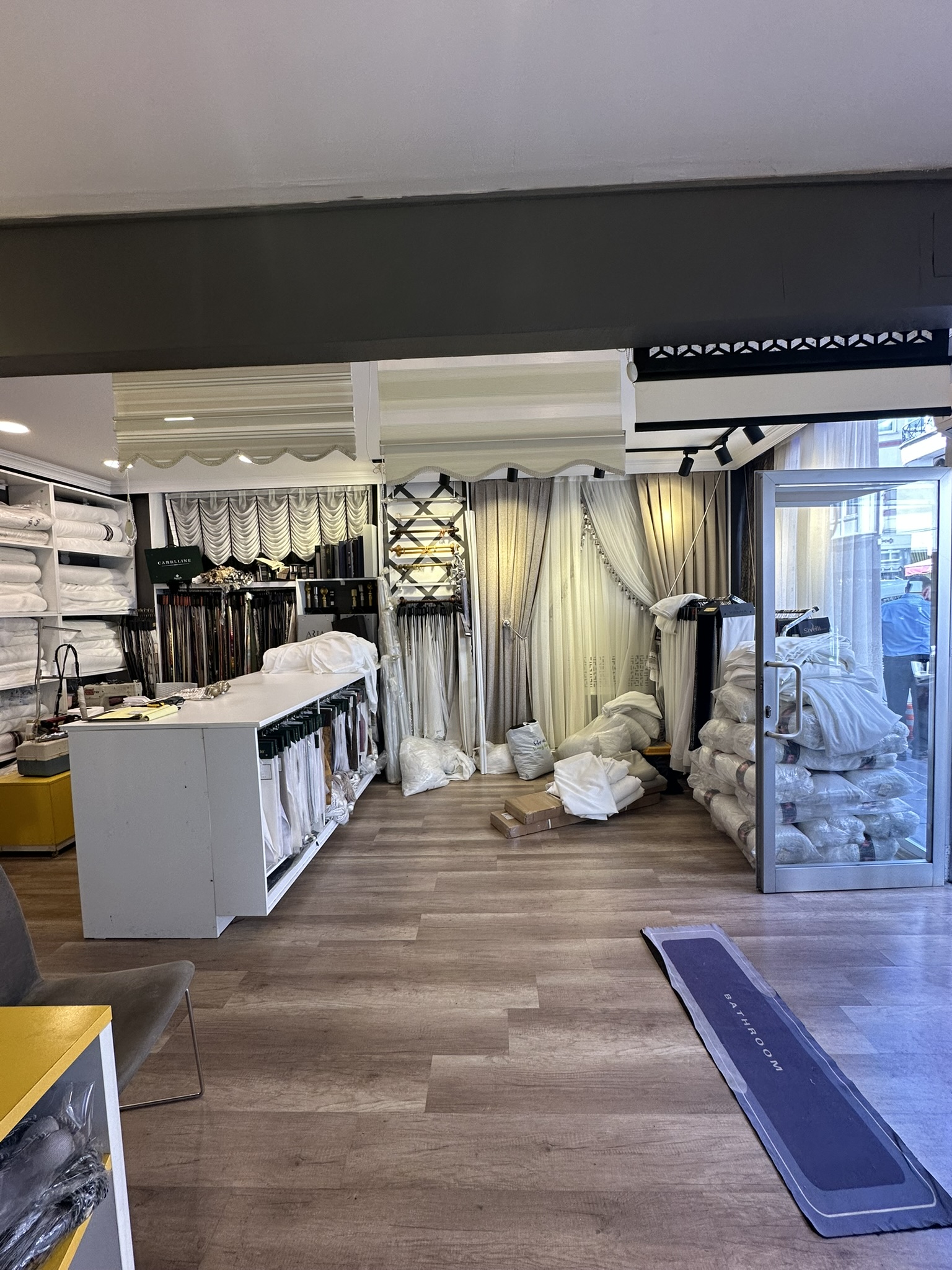 SÖKEN SATILIK DÜKKAN