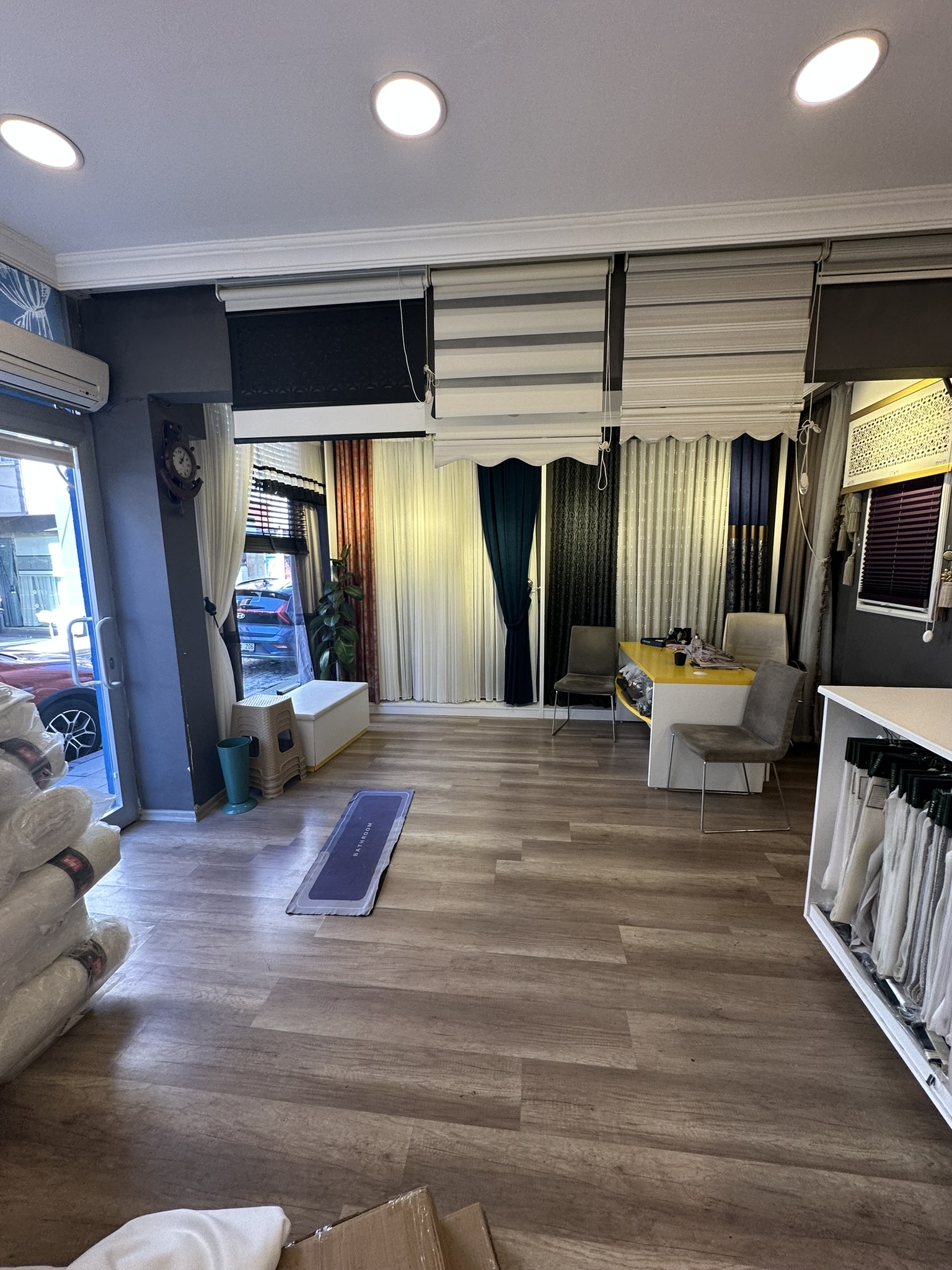 SÖKEN SATILIK DÜKKAN