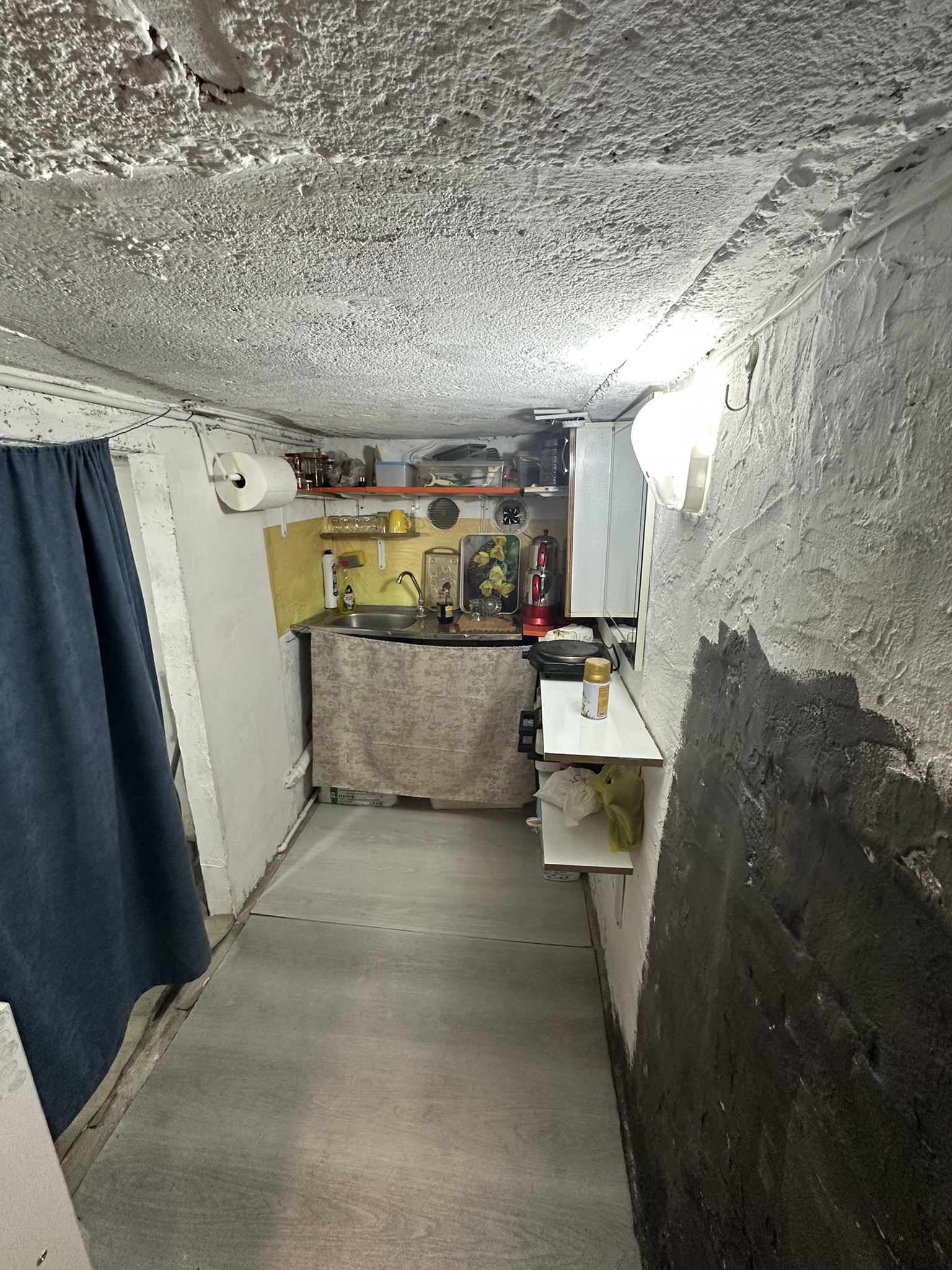 SÖKEN SATILIK DÜKKAN