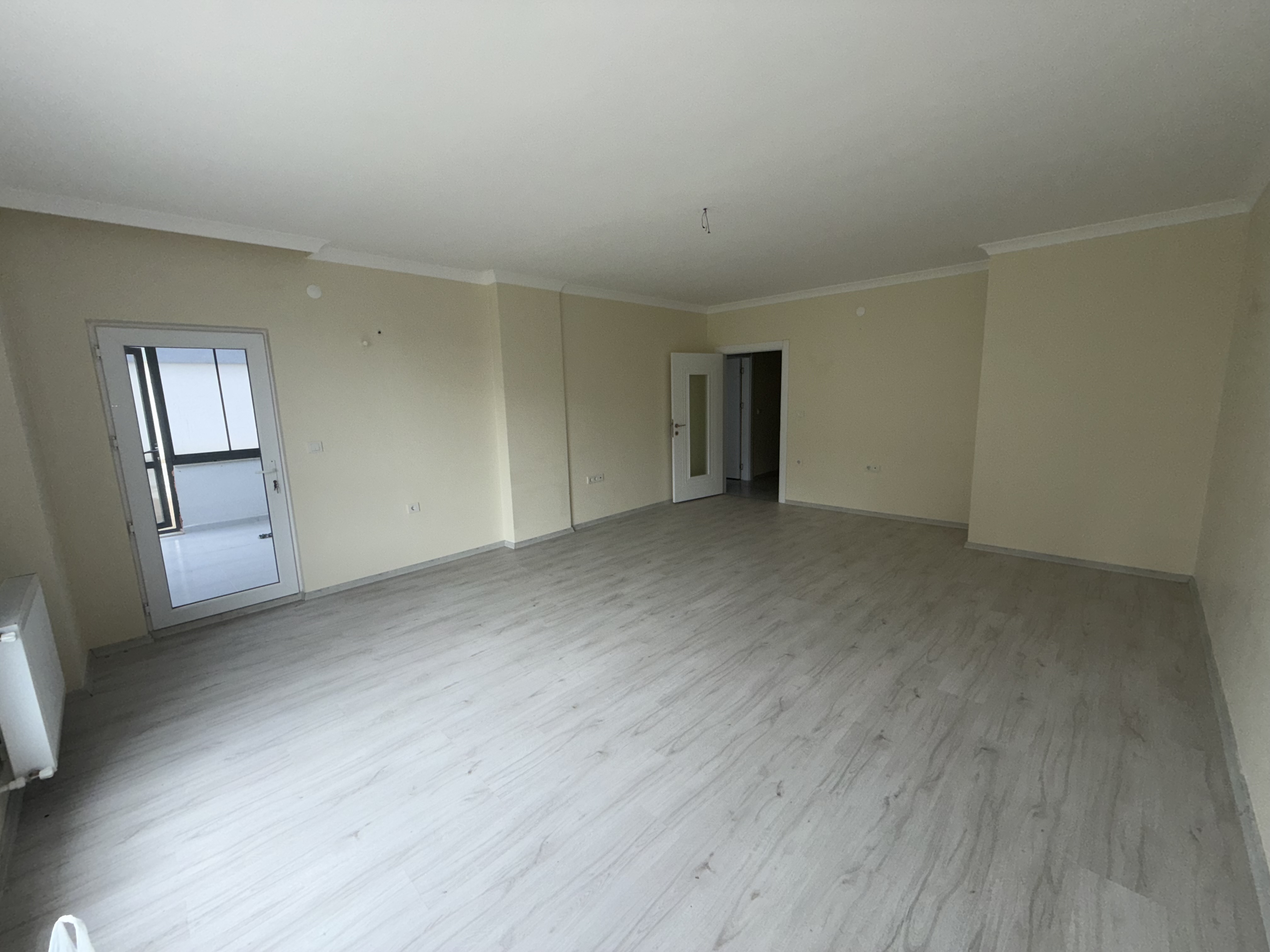 YEŞİLKÖY DE KİRALIK 3+1 DAİRE