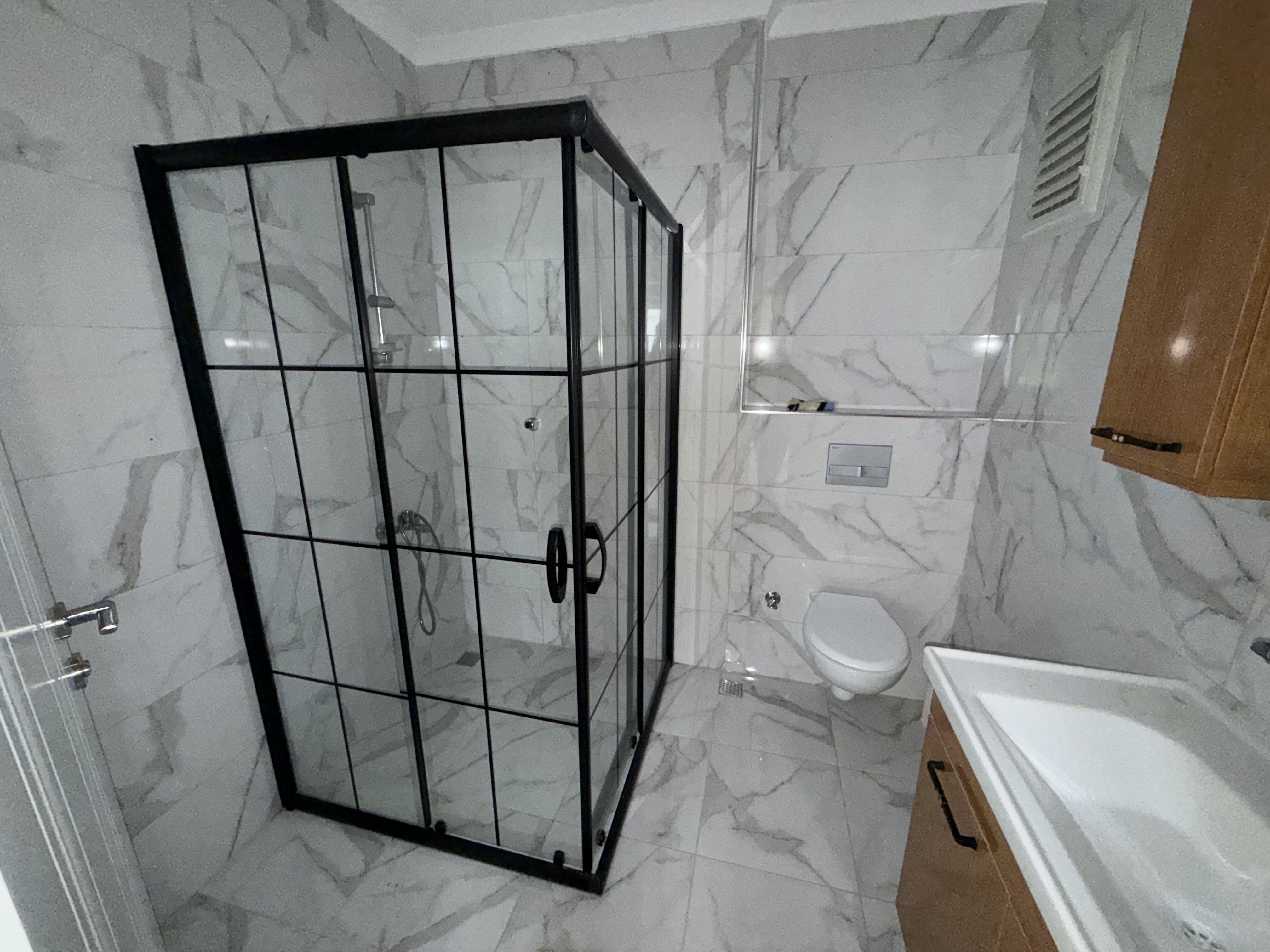 YEŞİLKÖY DE KİRALIK 3+1 DAİRE