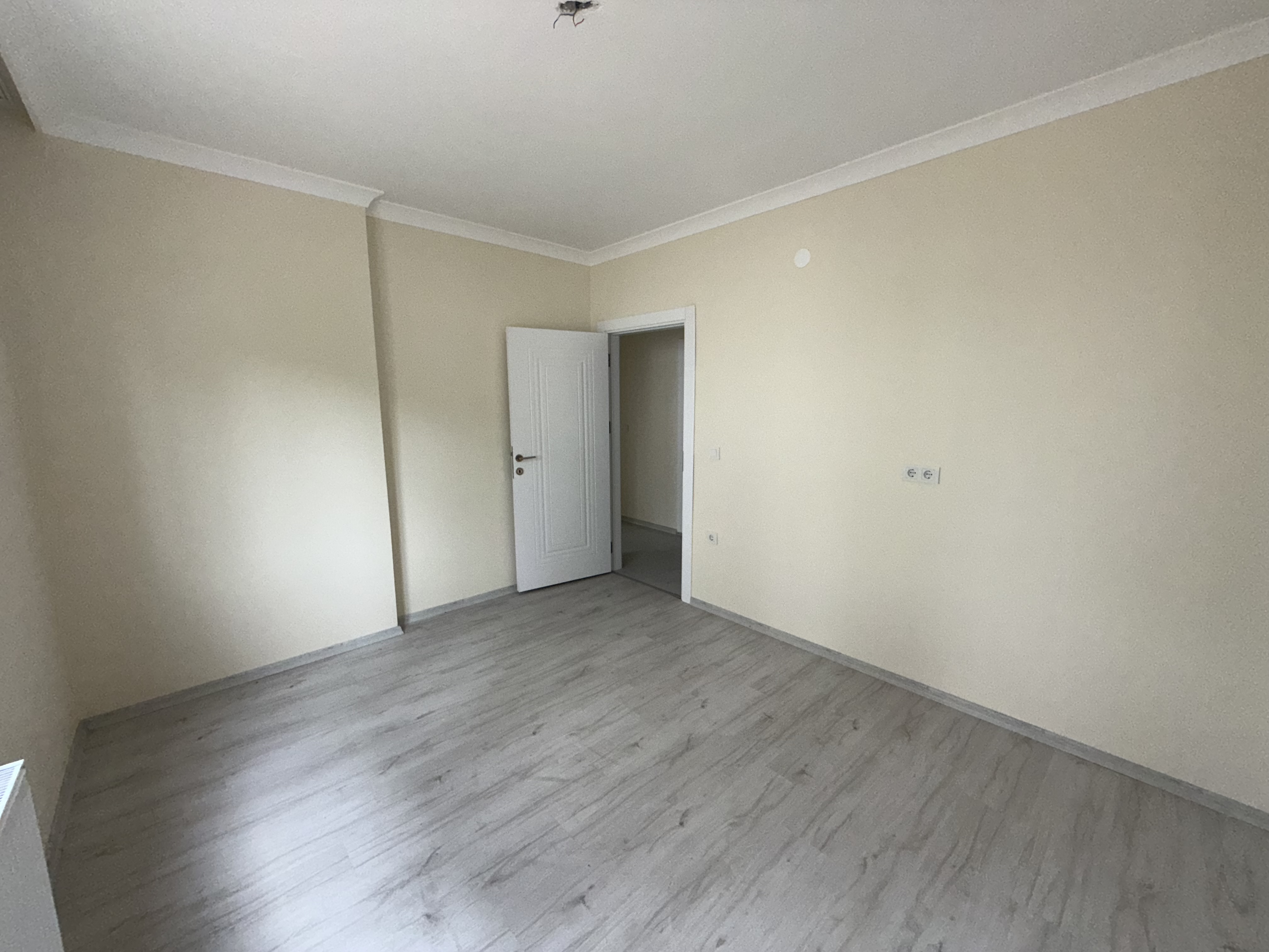 YEŞİLKÖY DE KİRALIK 3+1 DAİRE