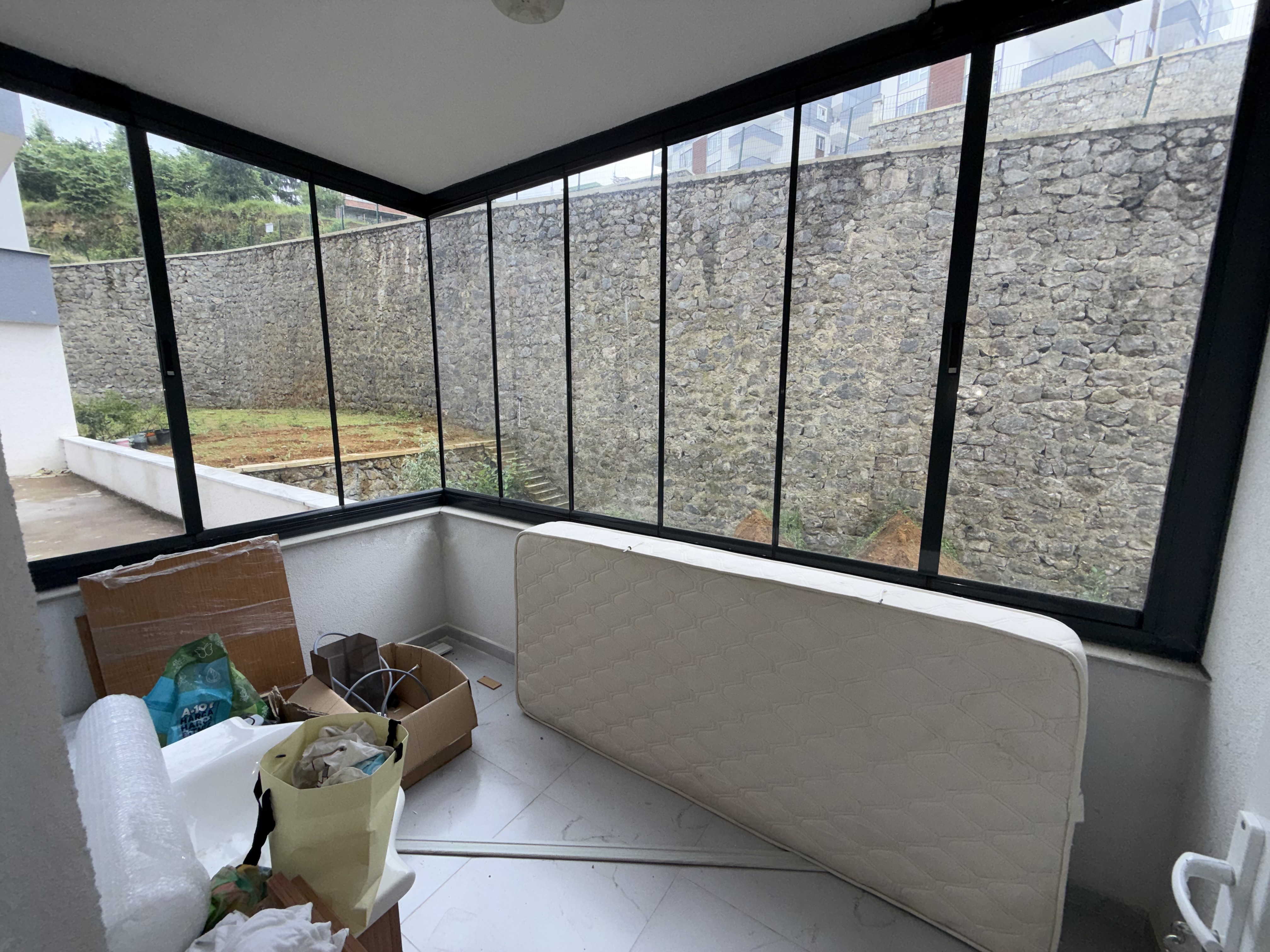 YEŞİLKÖY DE KİRALIK 3+1 DAİRE