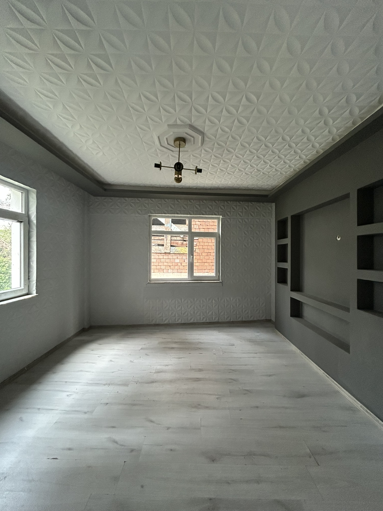 YENİYOL MEVKİ SATILIK GİRİŞ KAT DAİRE