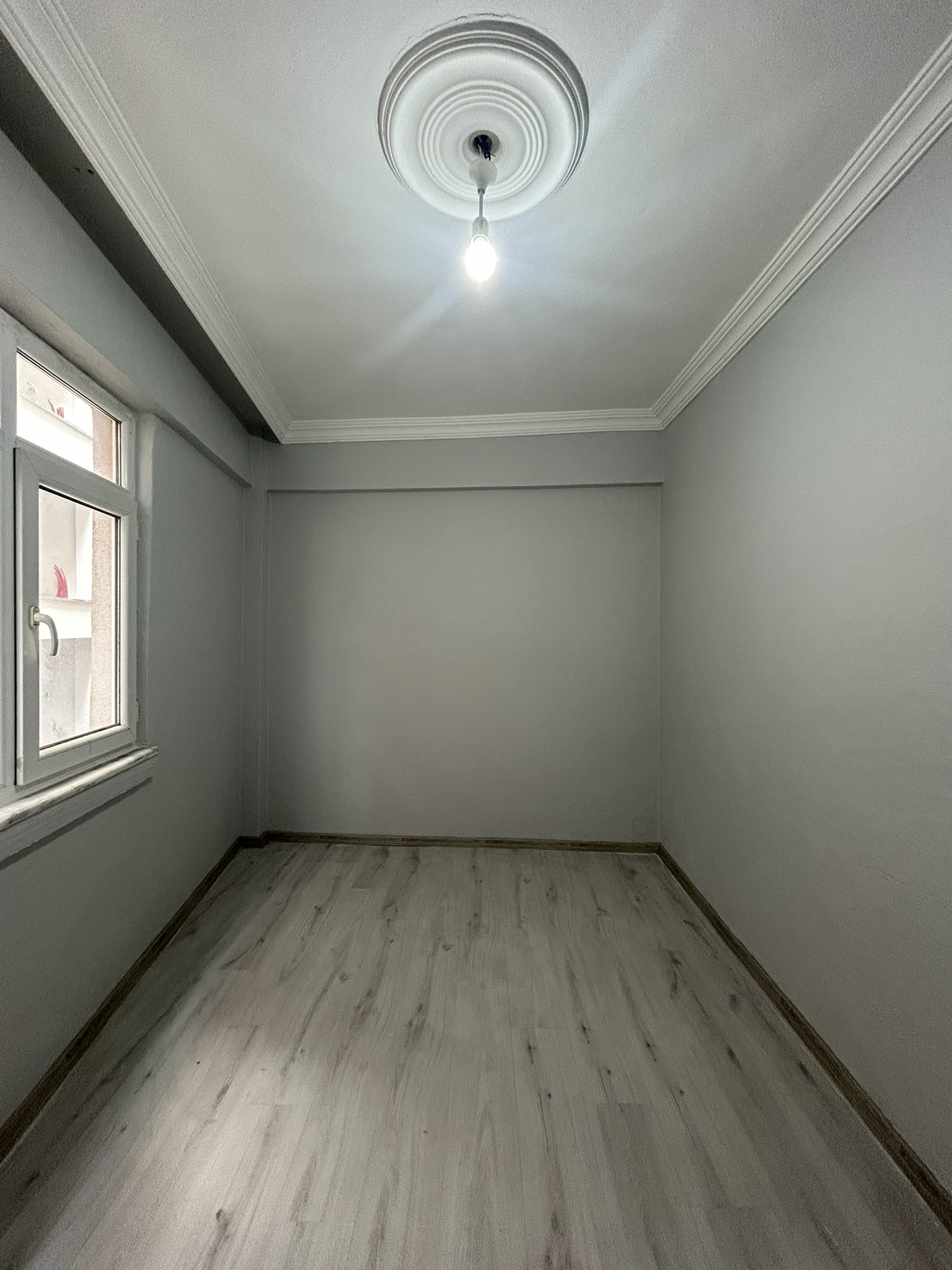 YENİYOL MEVKİ SATILIK GİRİŞ KAT DAİRE