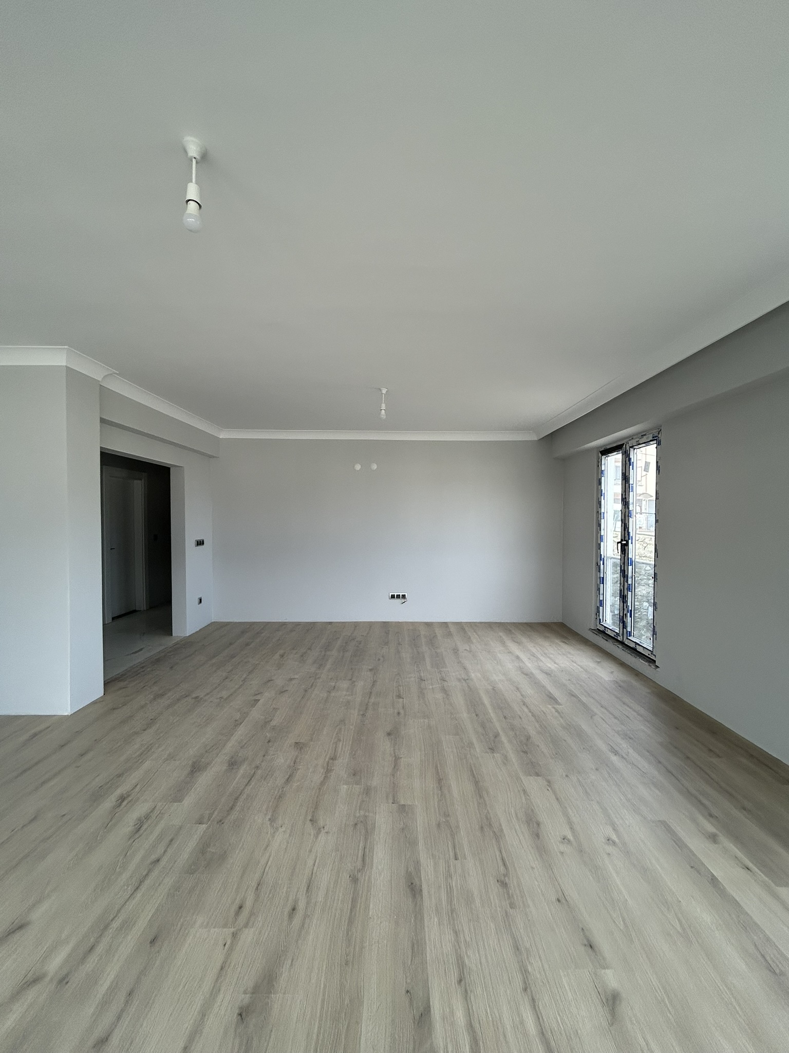 AKSU ÖNALLAR 5.KAT GENİŞ 3+1