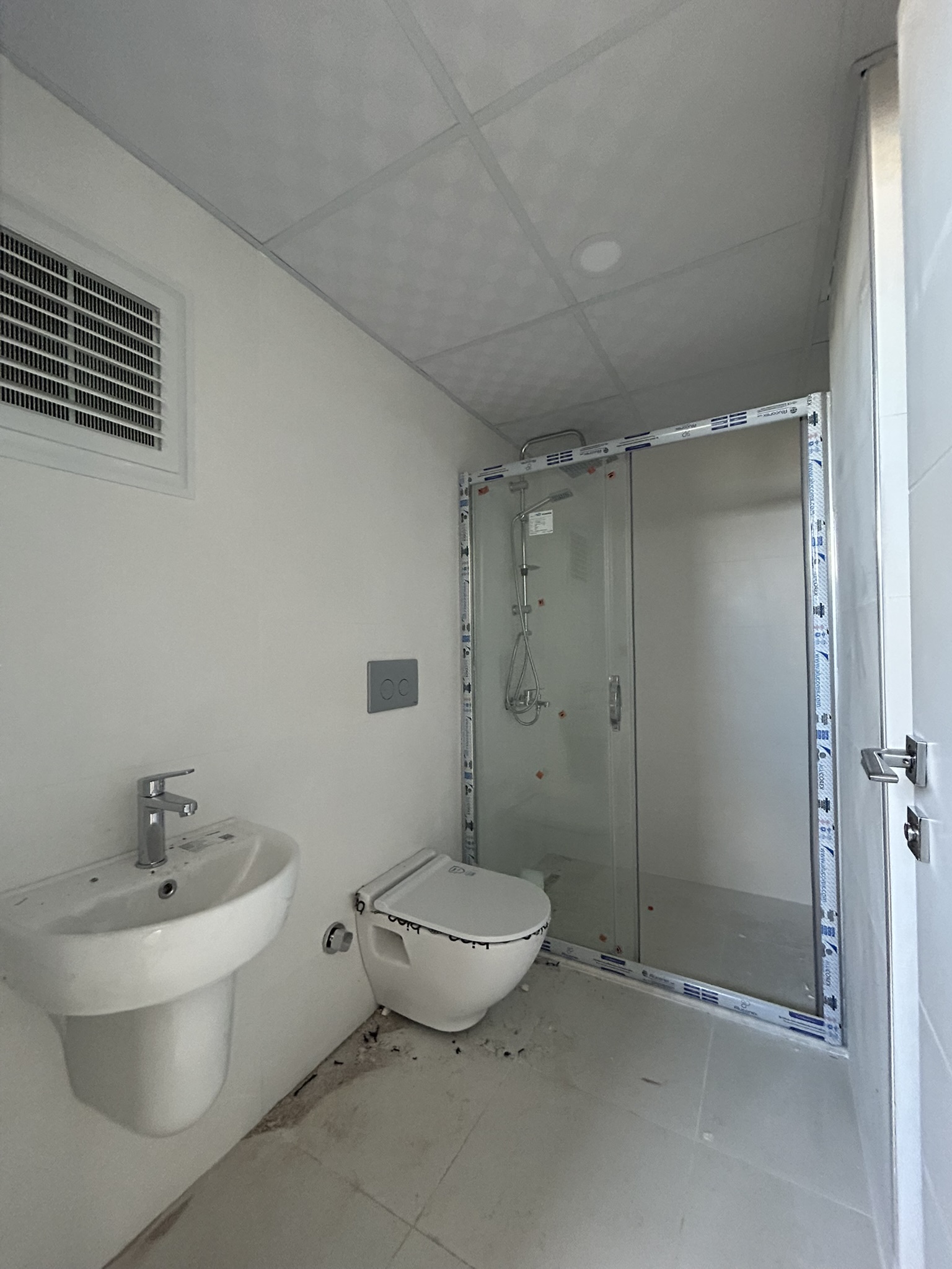 AKSU ÖNALLAR 5.KAT GENİŞ 3+1