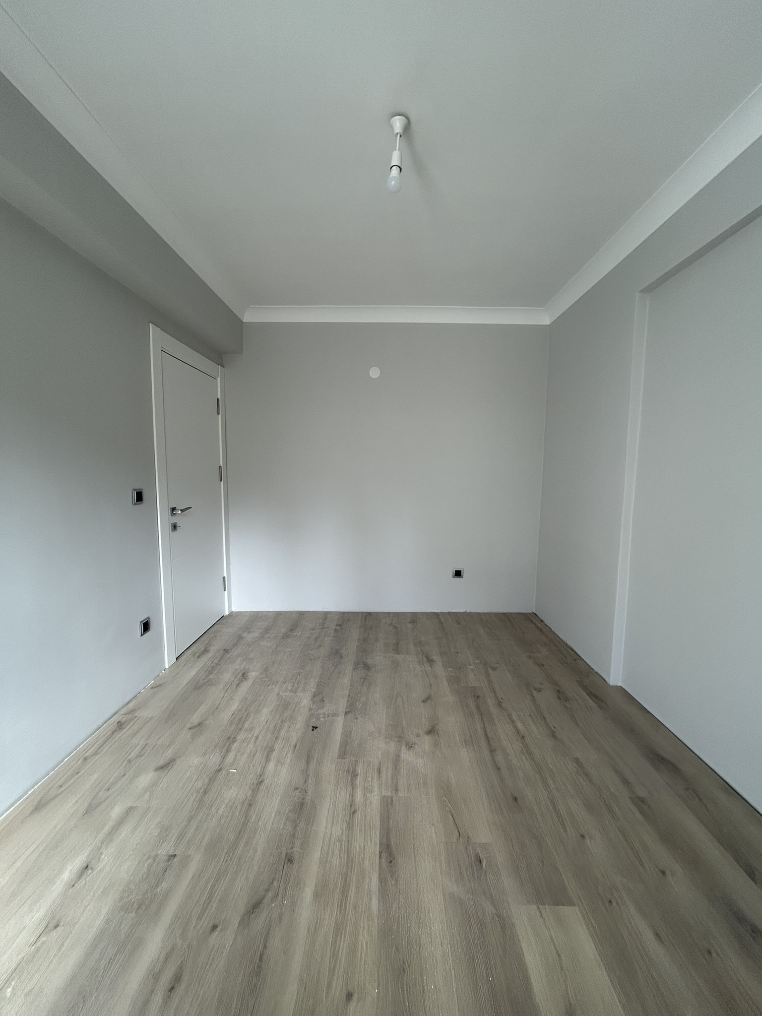 AKSU ÖNALLAR 5.KAT GENİŞ 3+1