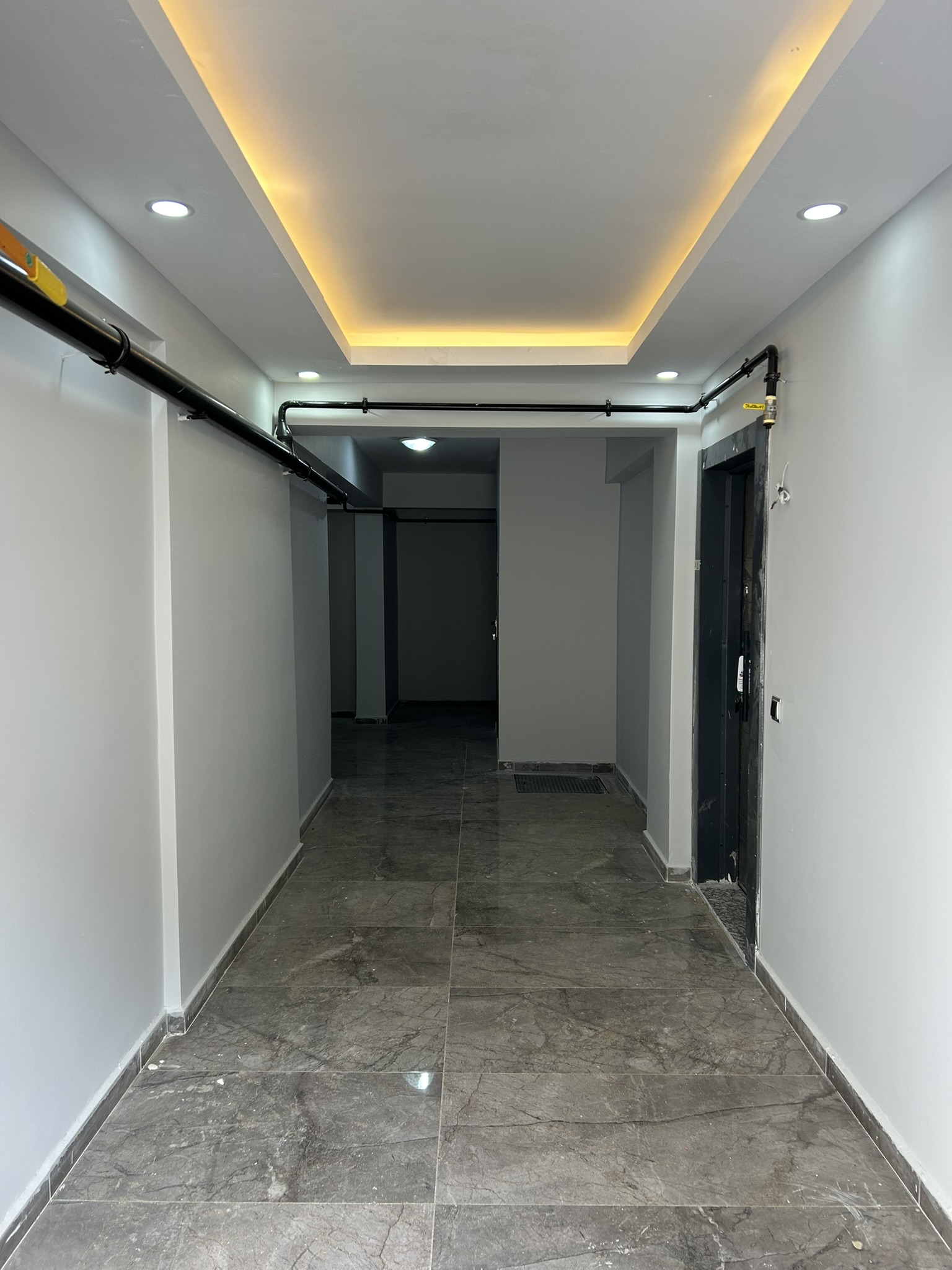 AKSU ÖNALLAR 5.KAT GENİŞ 3+1